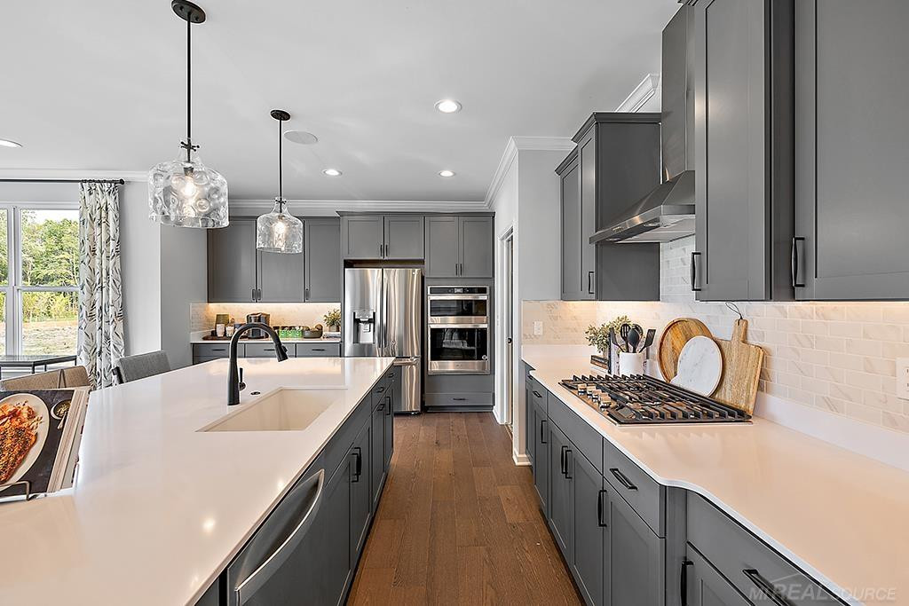 00 Hilltop Drive - Photo 3