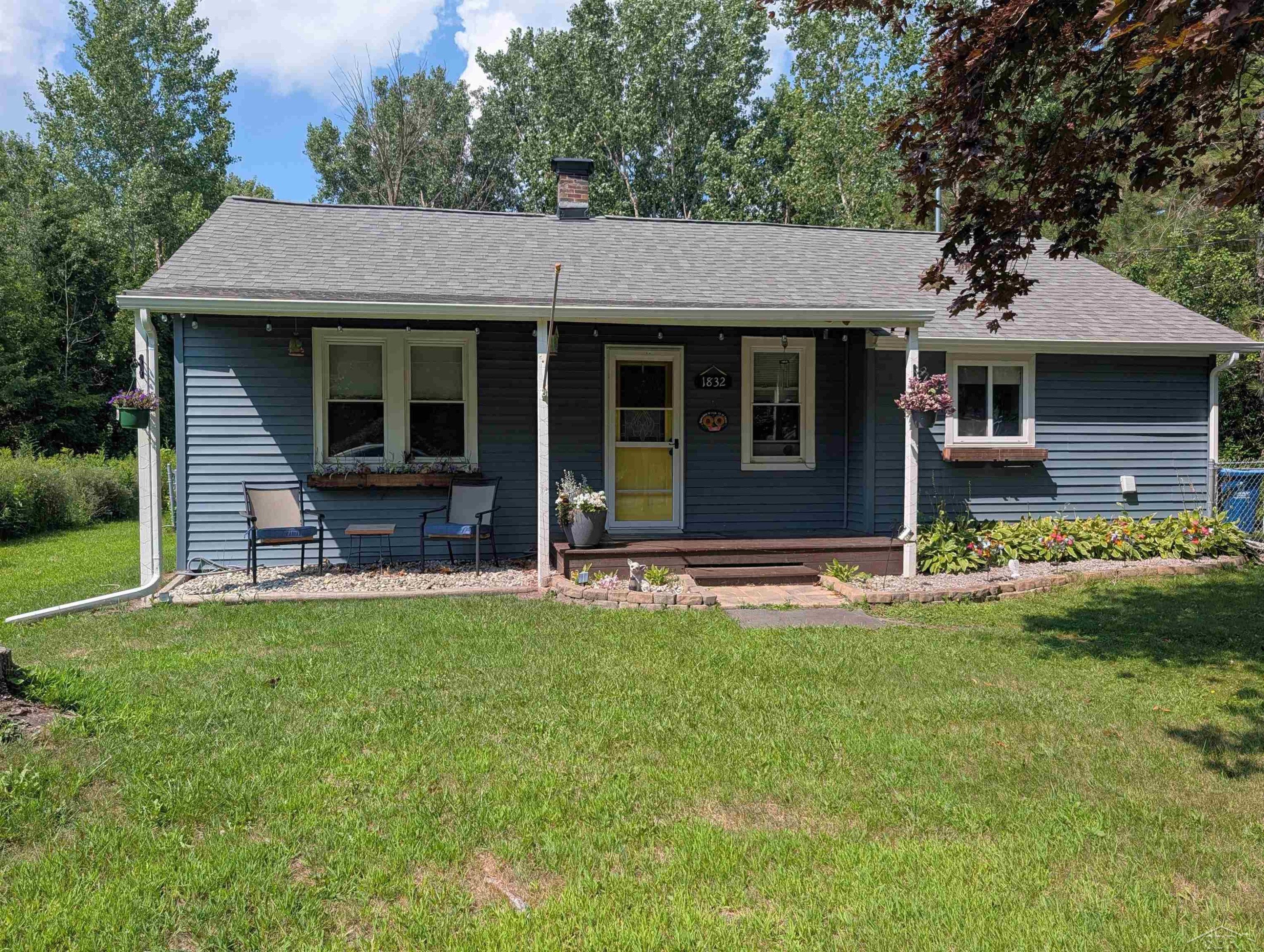 1832 Filmore Street, Essexville, MI 48732