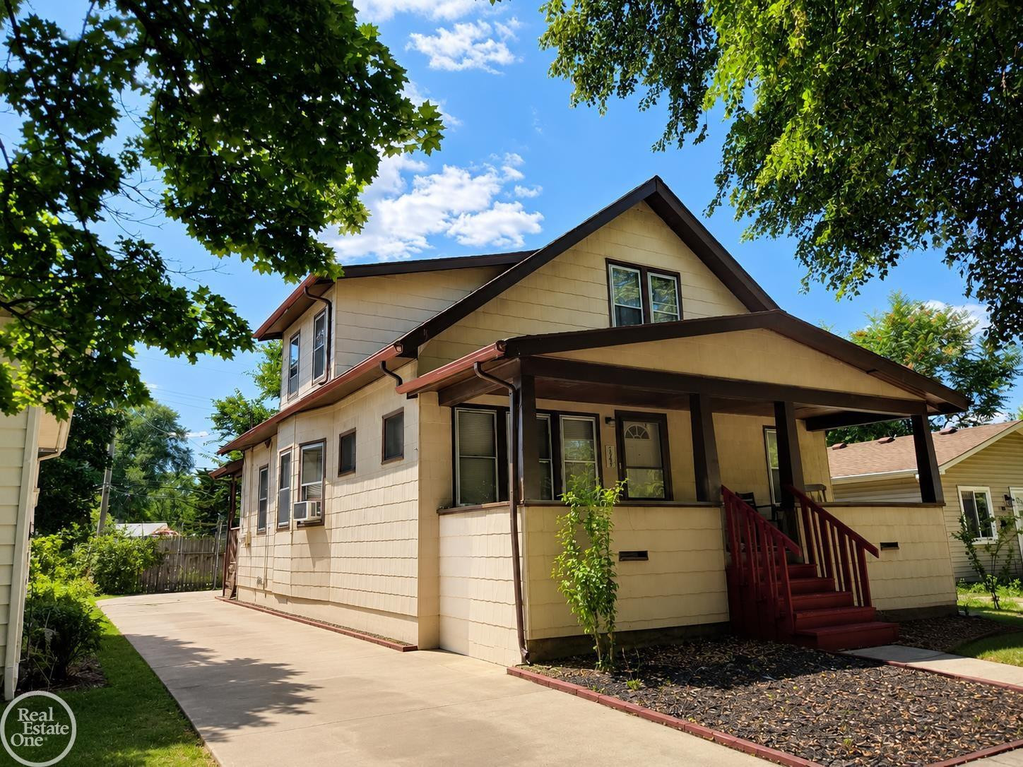 1949 Leitch Road, Ferndale, MI 48220