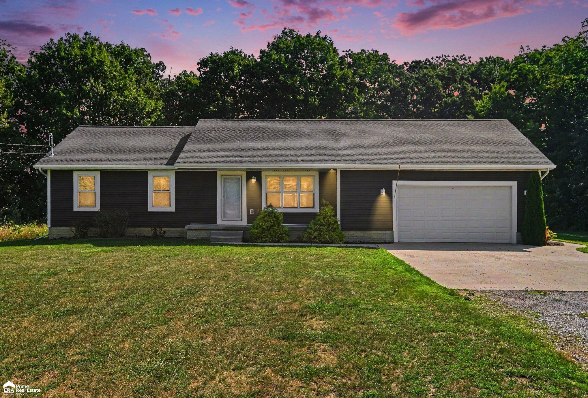 13504 Seymour Road, Montrose, MI 48457