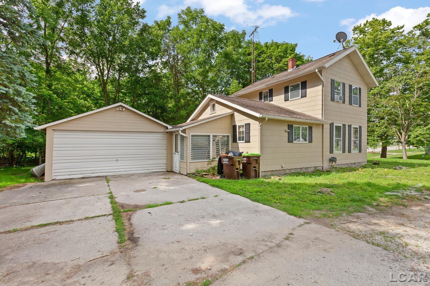 102 N Division Street, Tecumseh, MI 49286