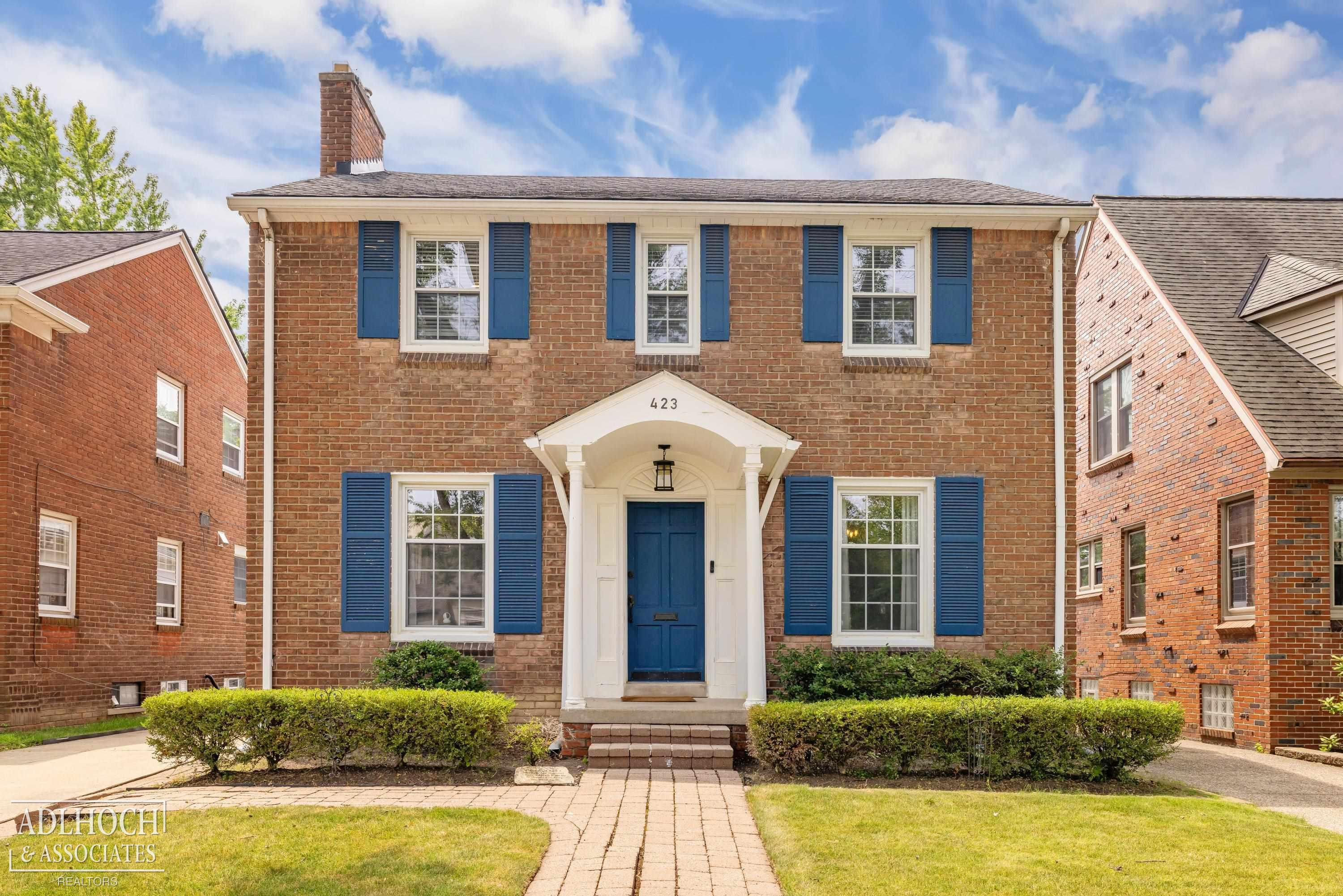 423 Moran Road, Grosse Pointe, MI 48236