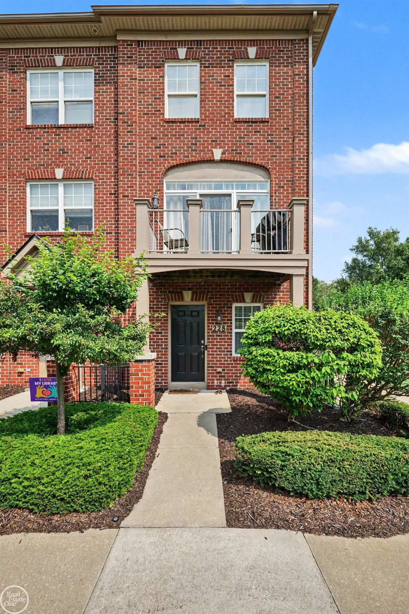 228 WRIGHT Street, UNIT 73, BLDG 401, Wixom, MI 48393