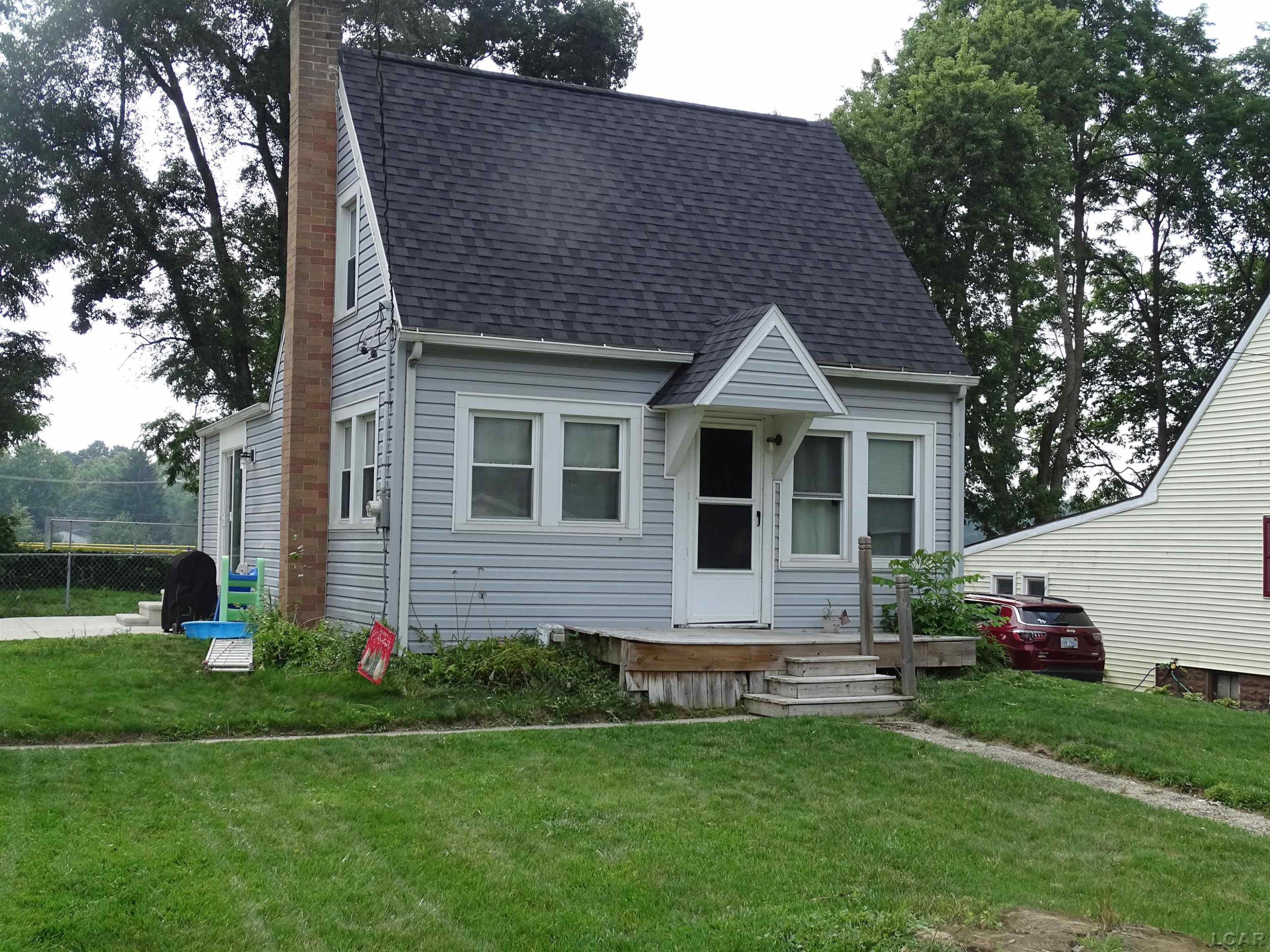 110 Berry Street, Jackson, MI 49203