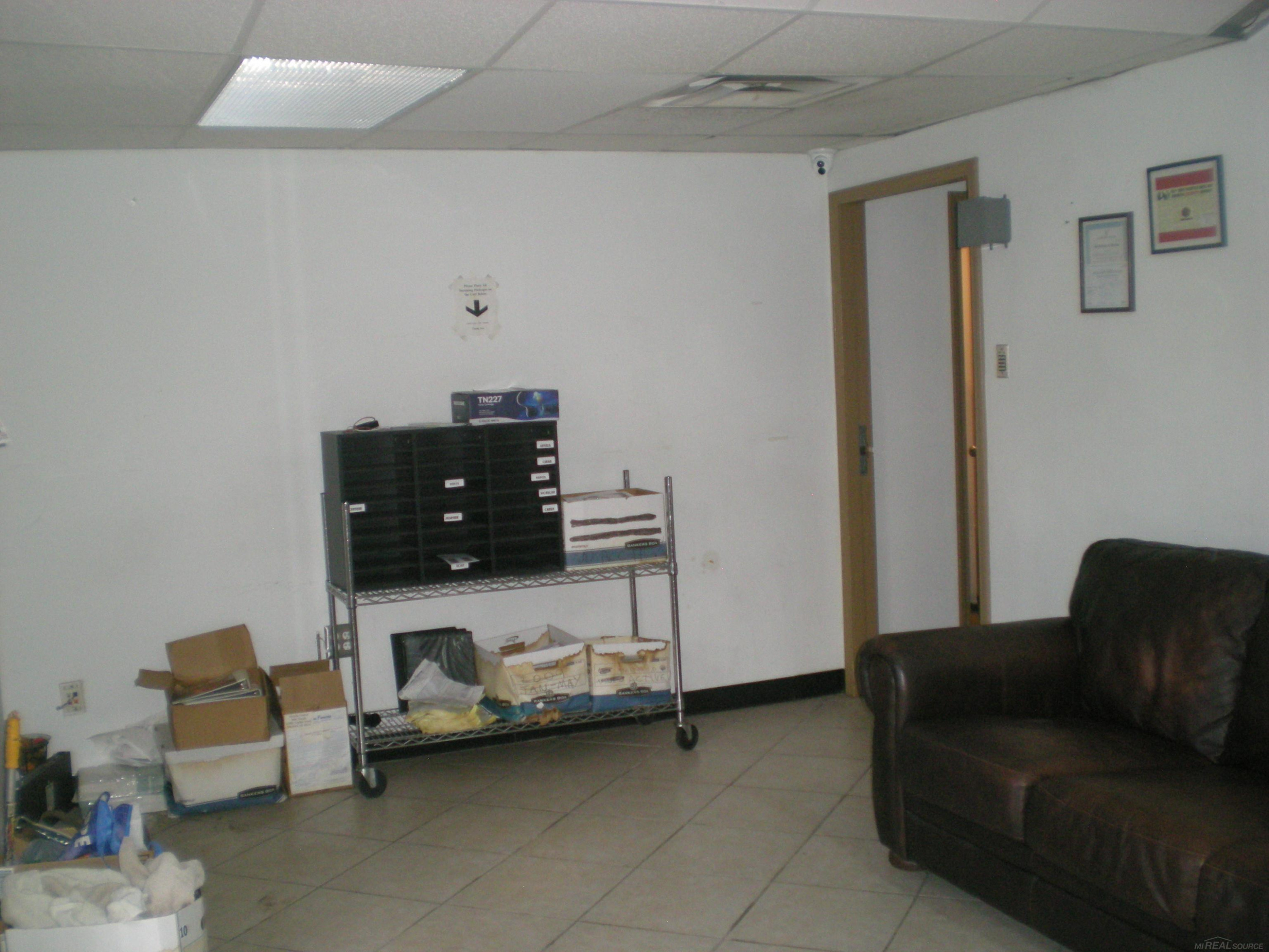 Photo 6