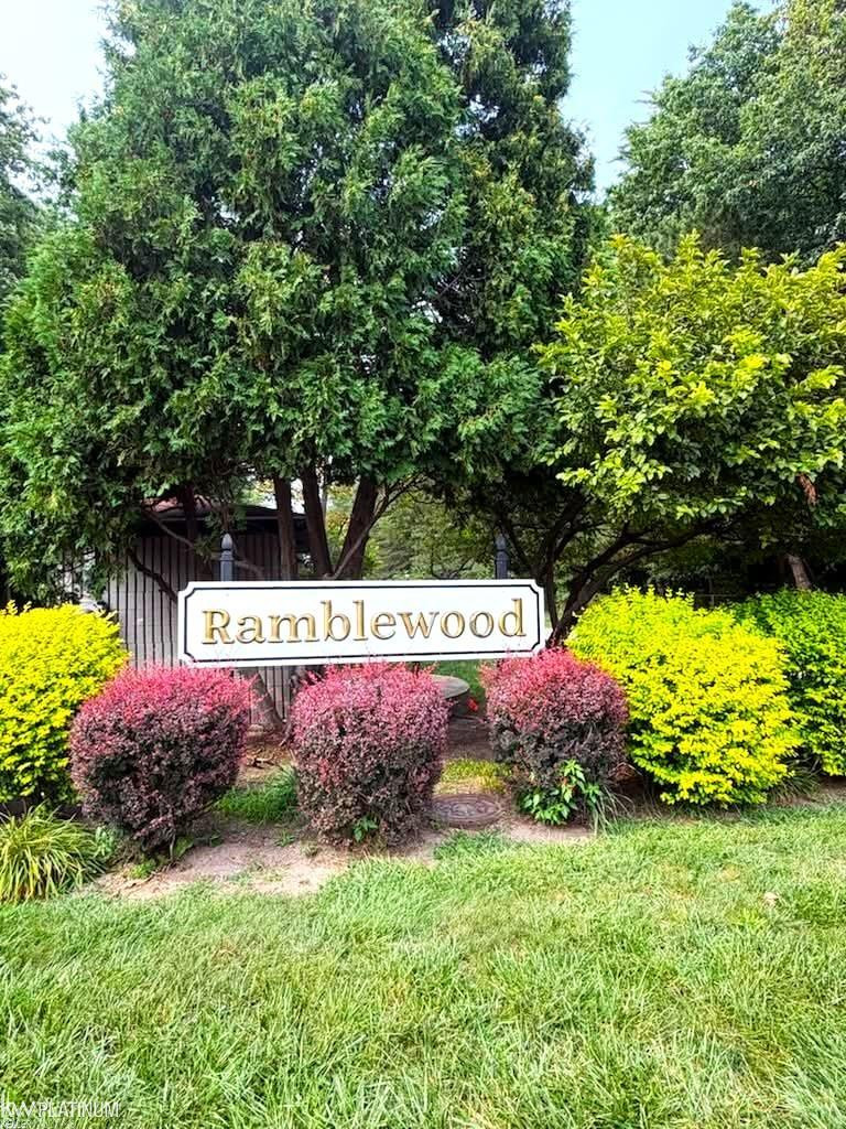 3712 Ramblewood Drive, Port Huron, MI 48060