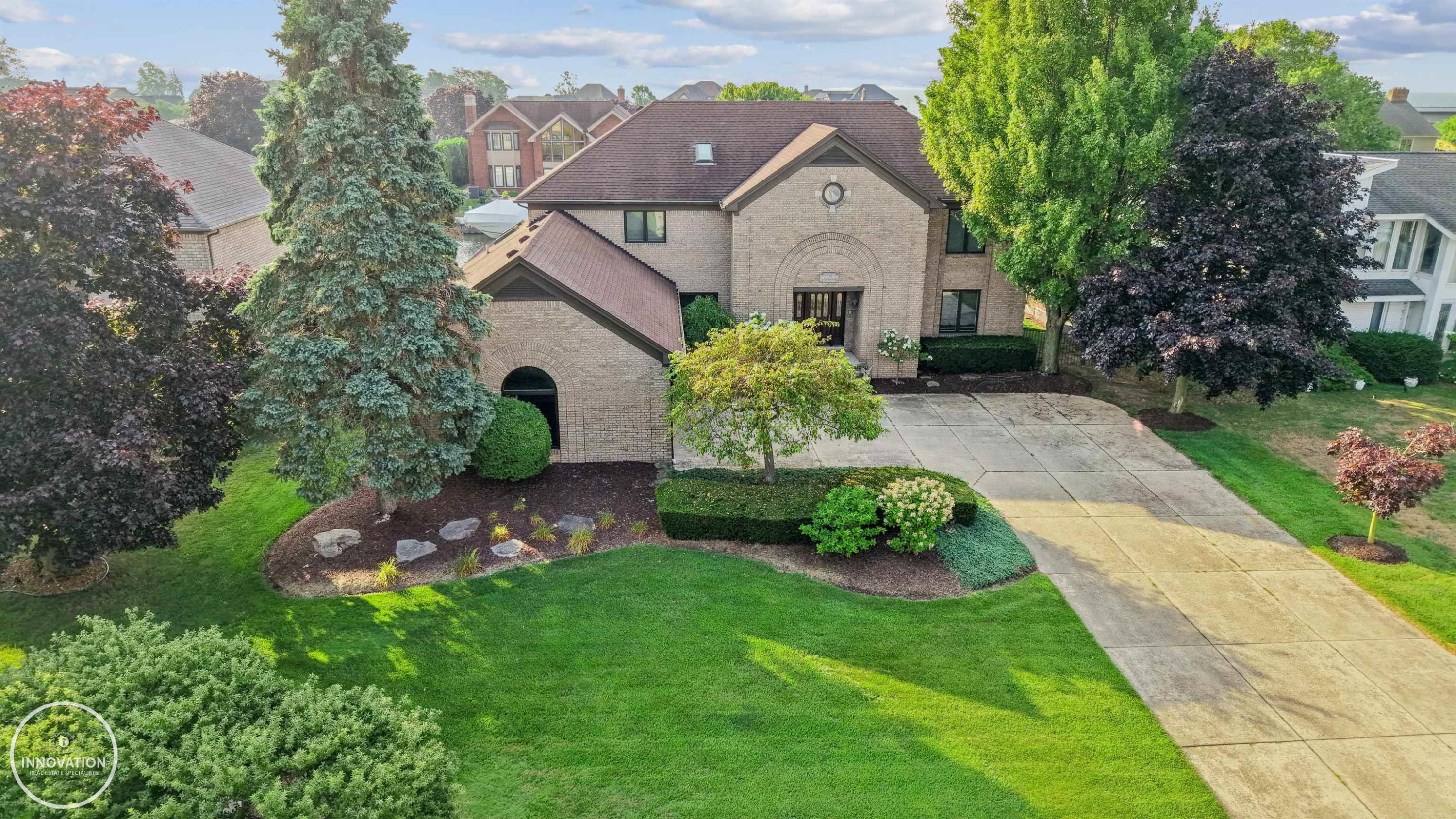 49540 Nautical Drive, Chesterfield, MI 48047