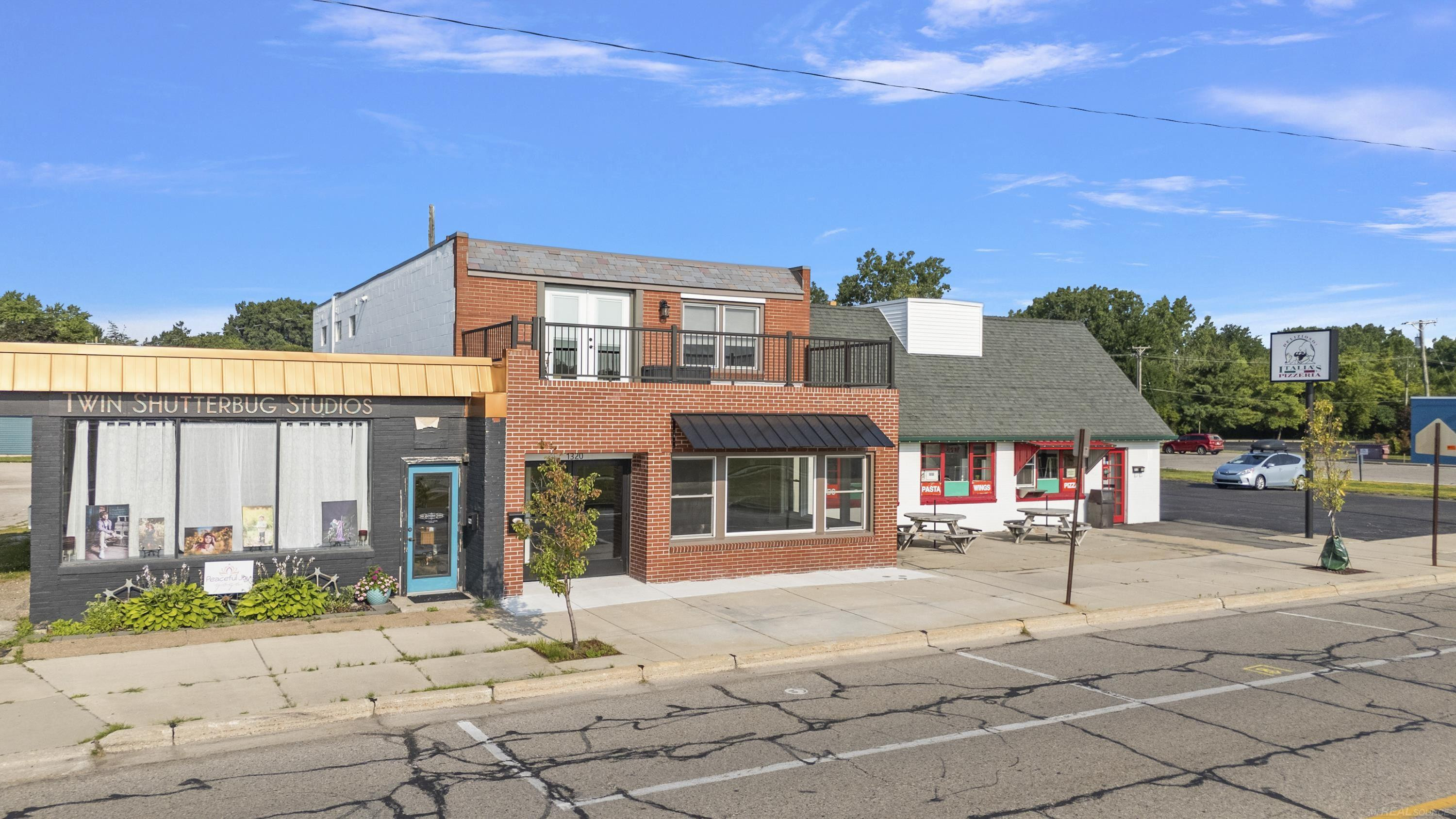 1320 Michigan Avenue, Marysville, MI 48040