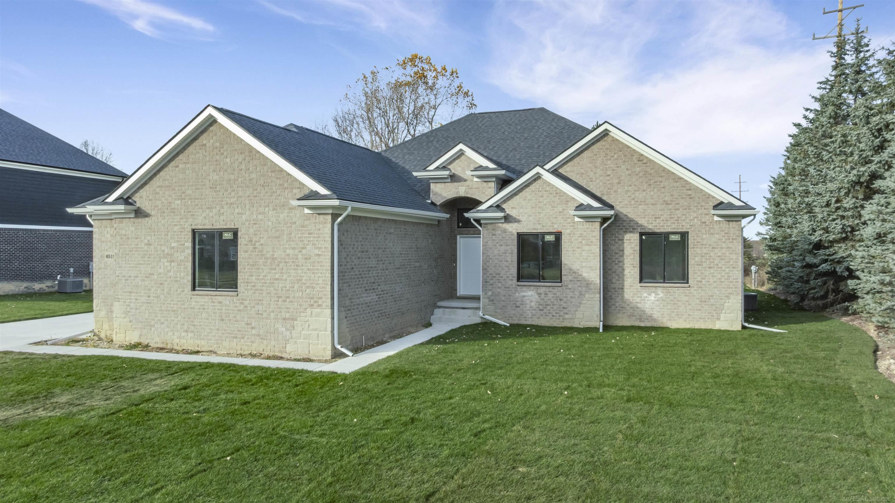 6519 Jamie Lane, Grand Blanc, MI 48439