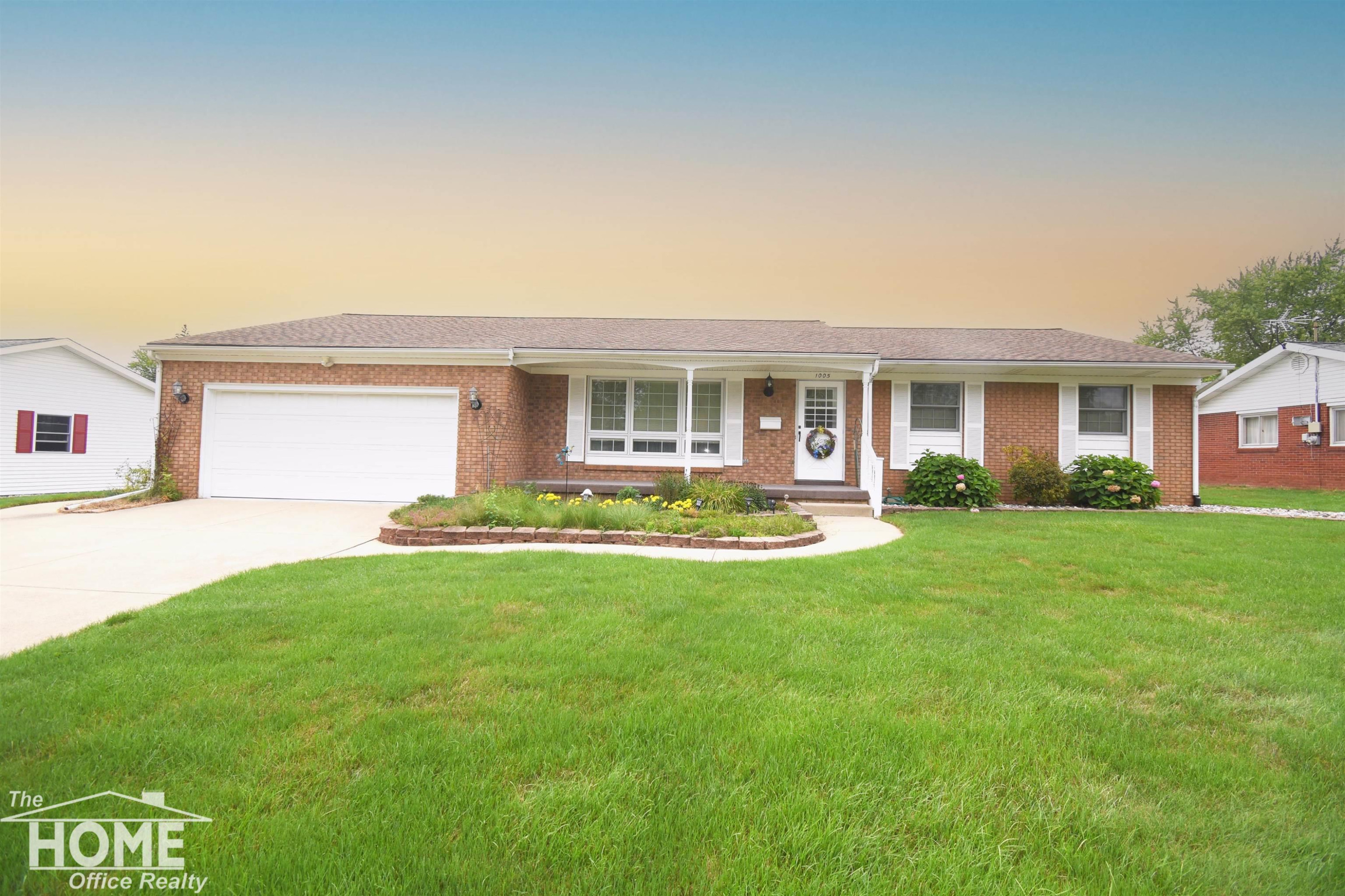1005 Krust Drive, Owosso, MI 48867