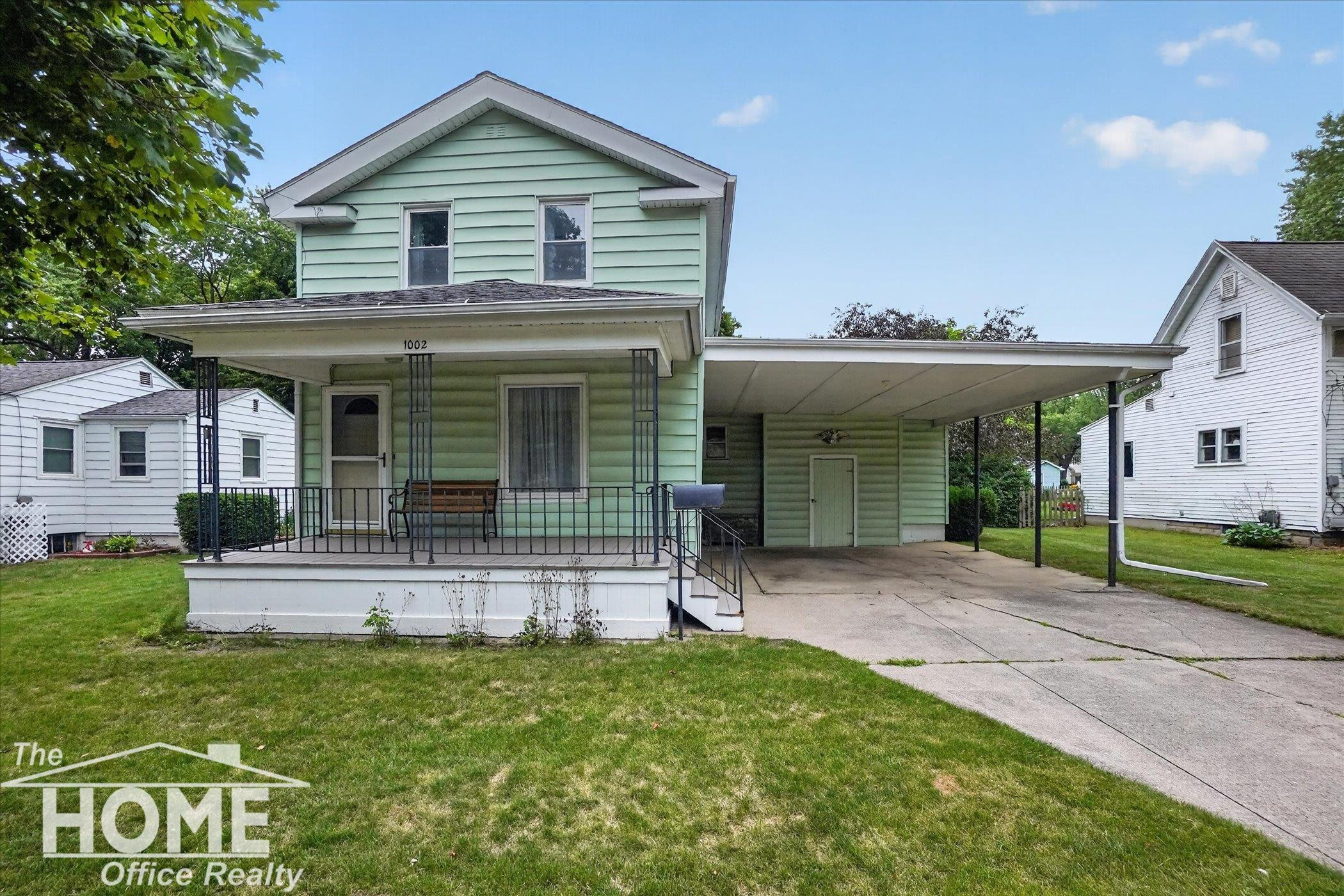 1002 Adams Street, Owosso, MI 48867