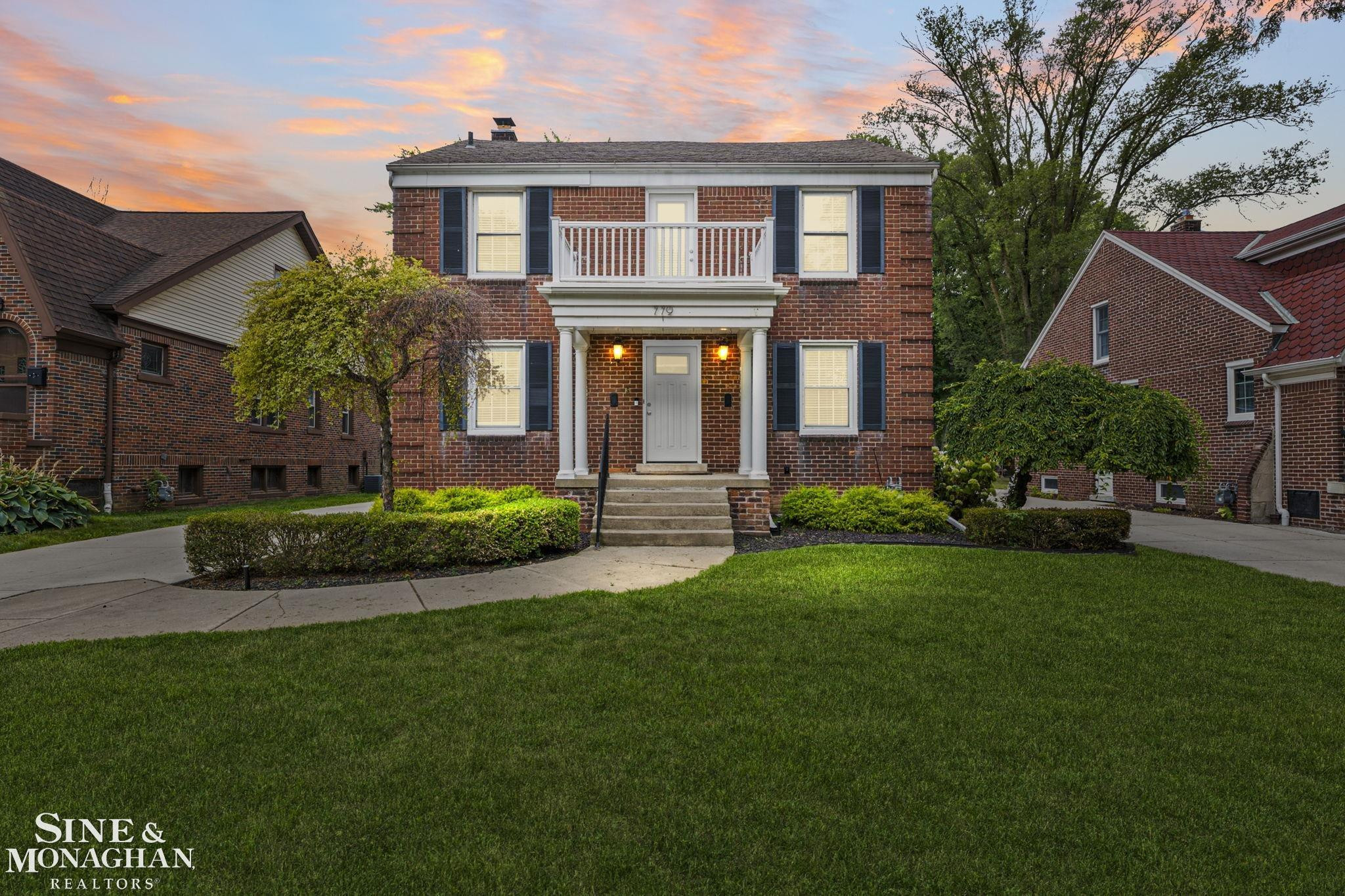 779 Saint Clair Street, Grosse Pointe, MI 48230