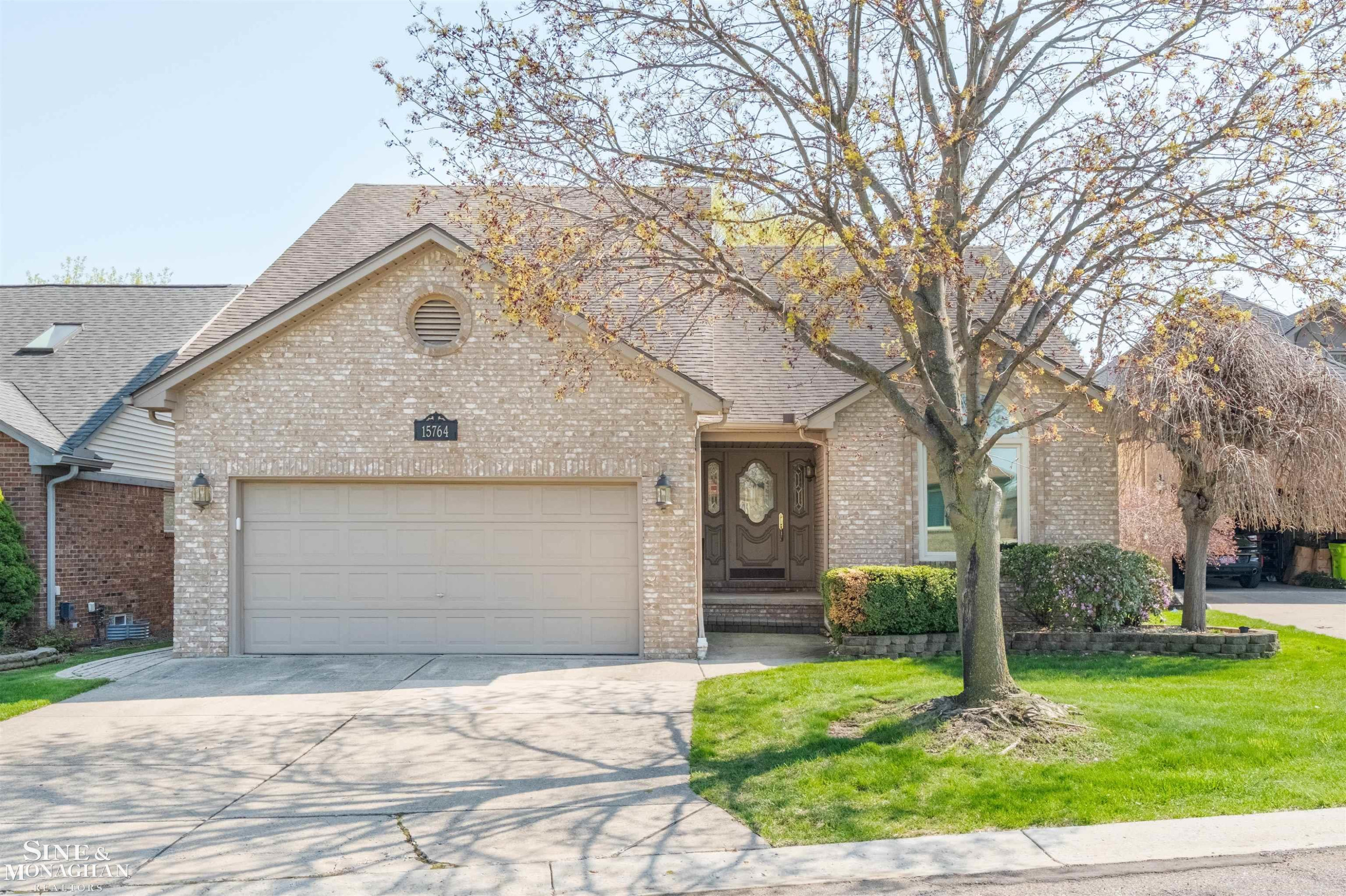 15764 Winners Circle, Clinton Twp, MI 48035