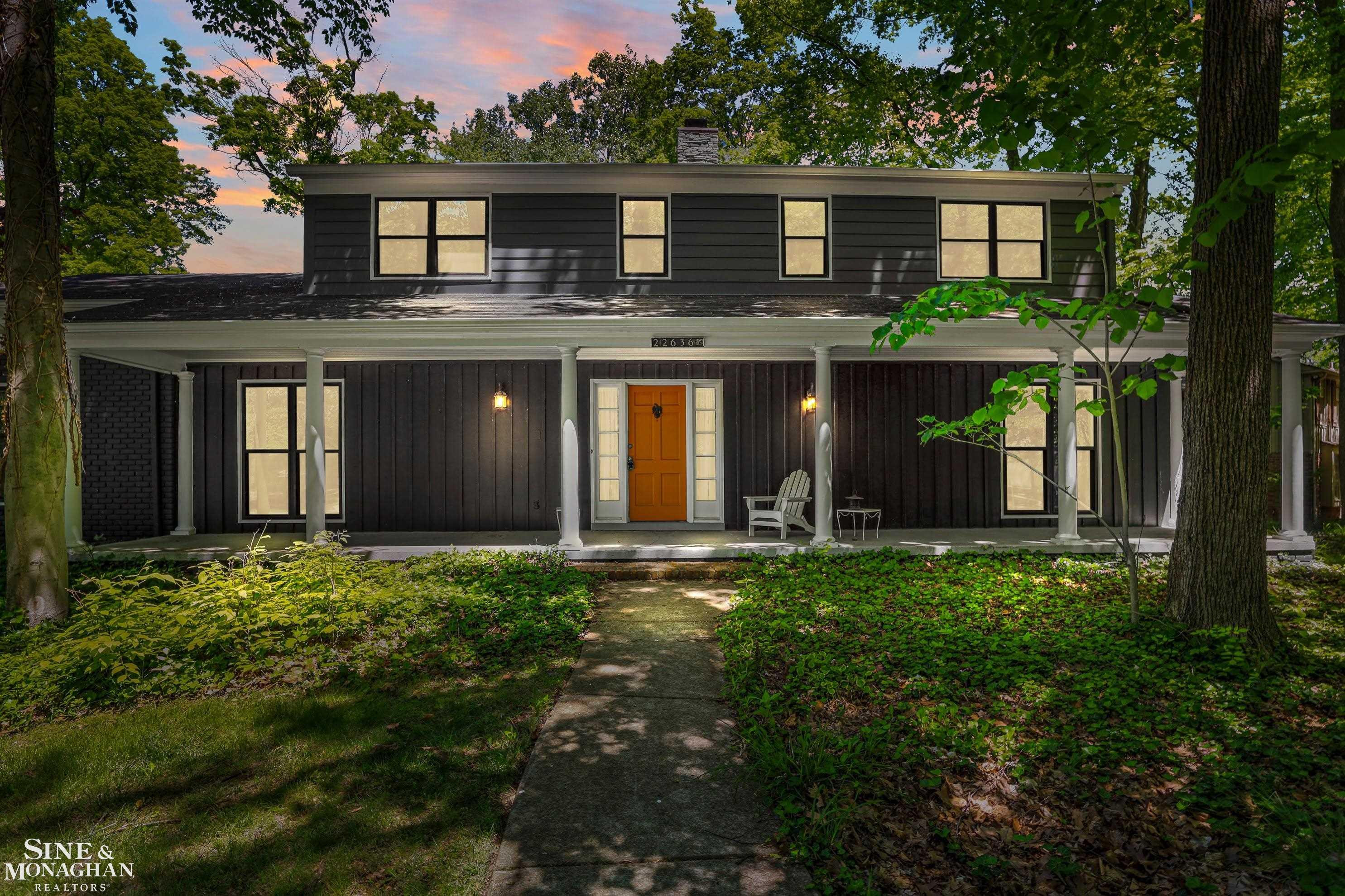 22636 King Richard Court, Beverly Hills, MI 48025