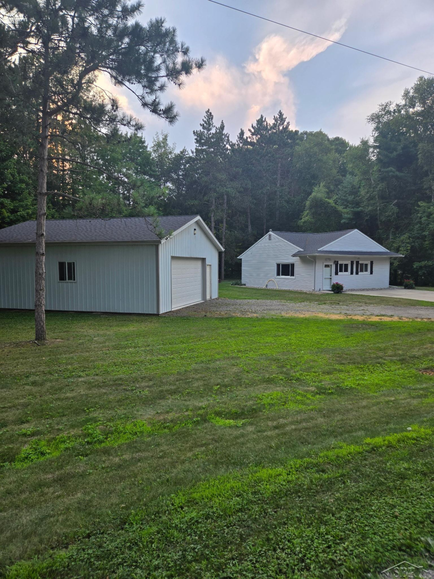 2755 N Orr Road, Hemlock, MI 48626