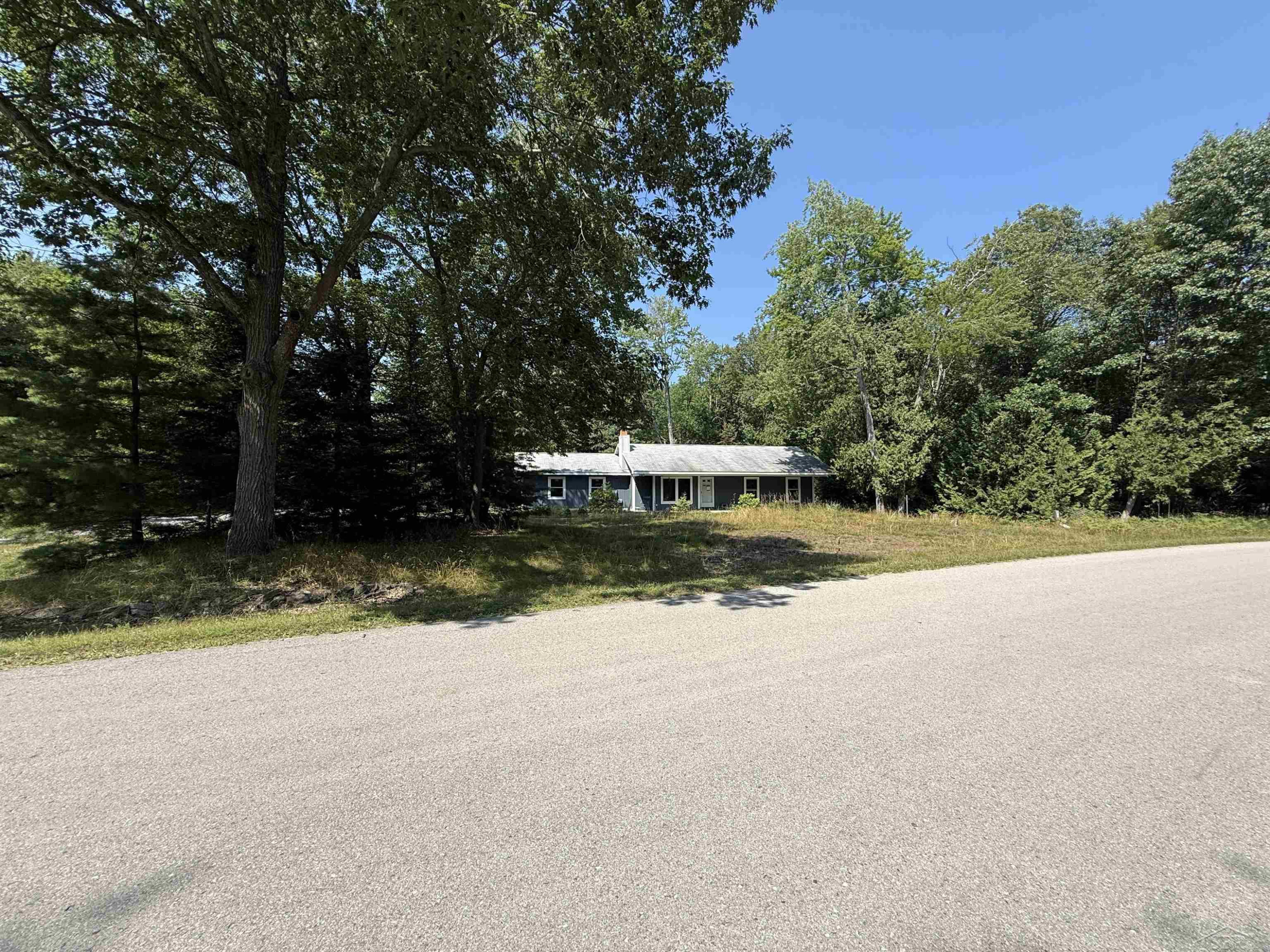 4879 Kingswood Lane, Oscoda, MI 48750