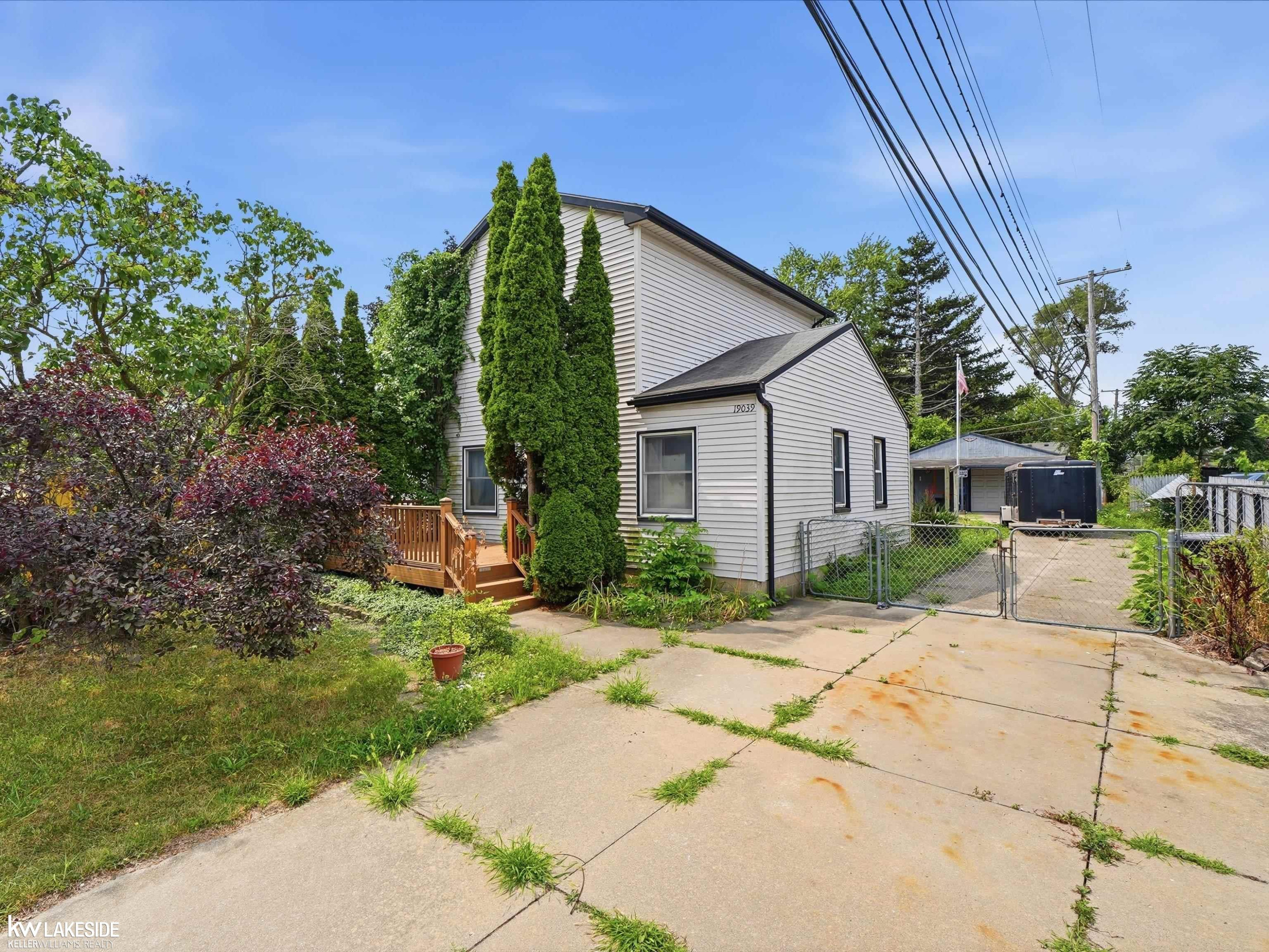Livonia, MI 48152