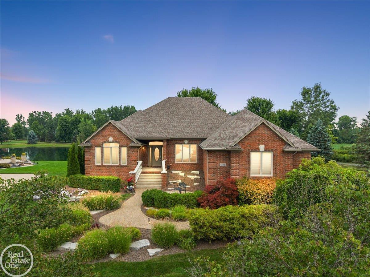 Property photo for 62682 Coralburst Drive, Unit #16, MI