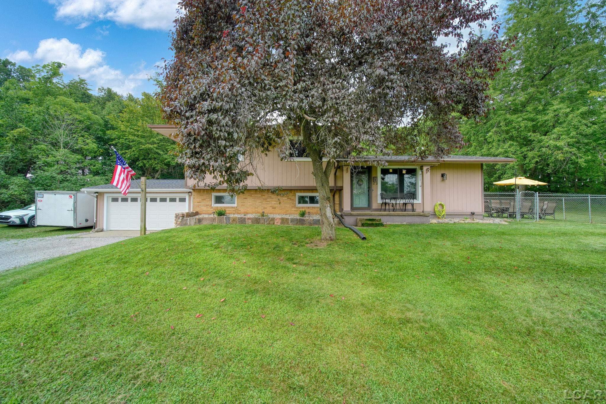 400 Willow Lake Road, Addison, MI 49220