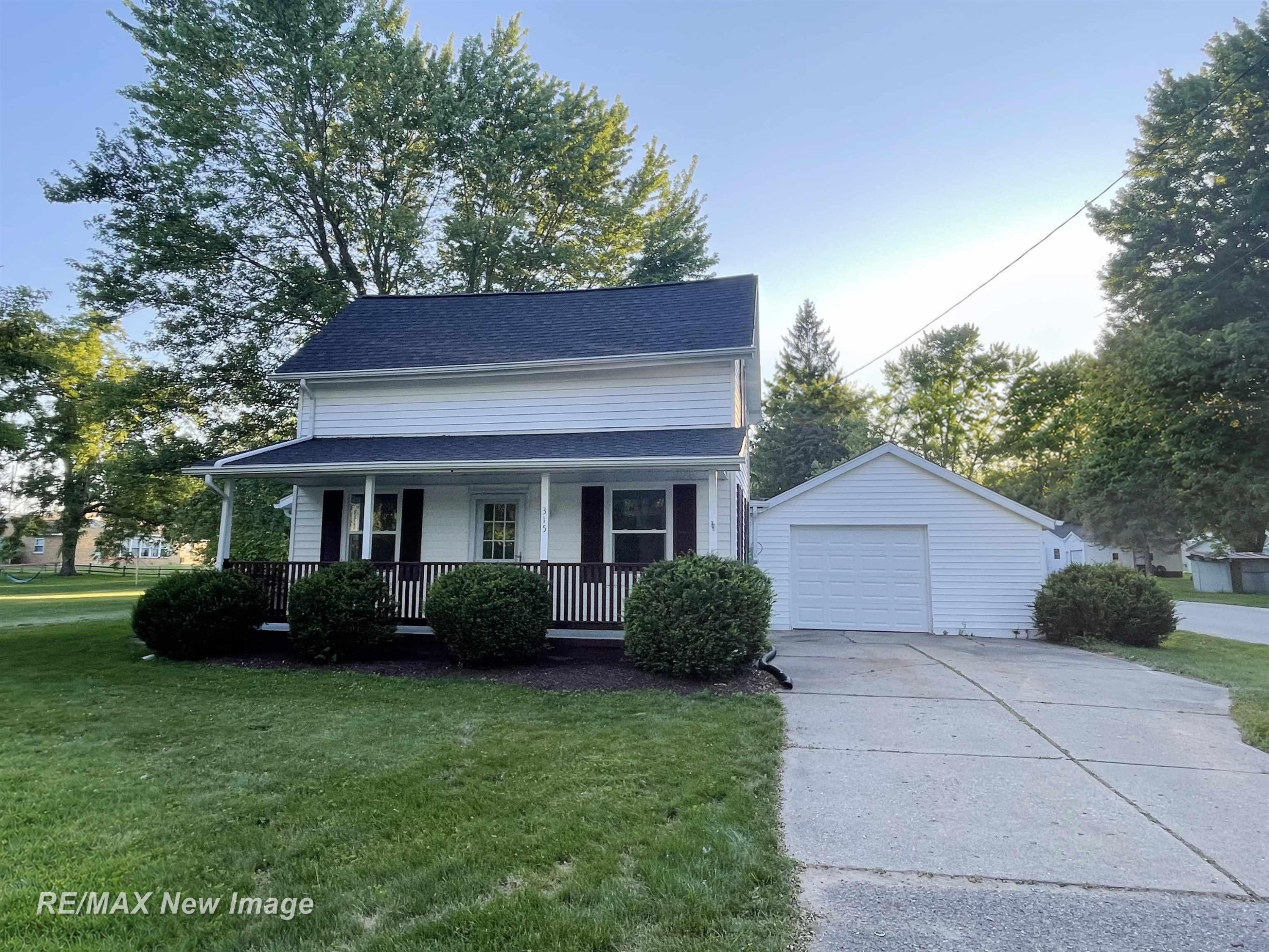 315 Floyd Street, Coleman, MI 48618