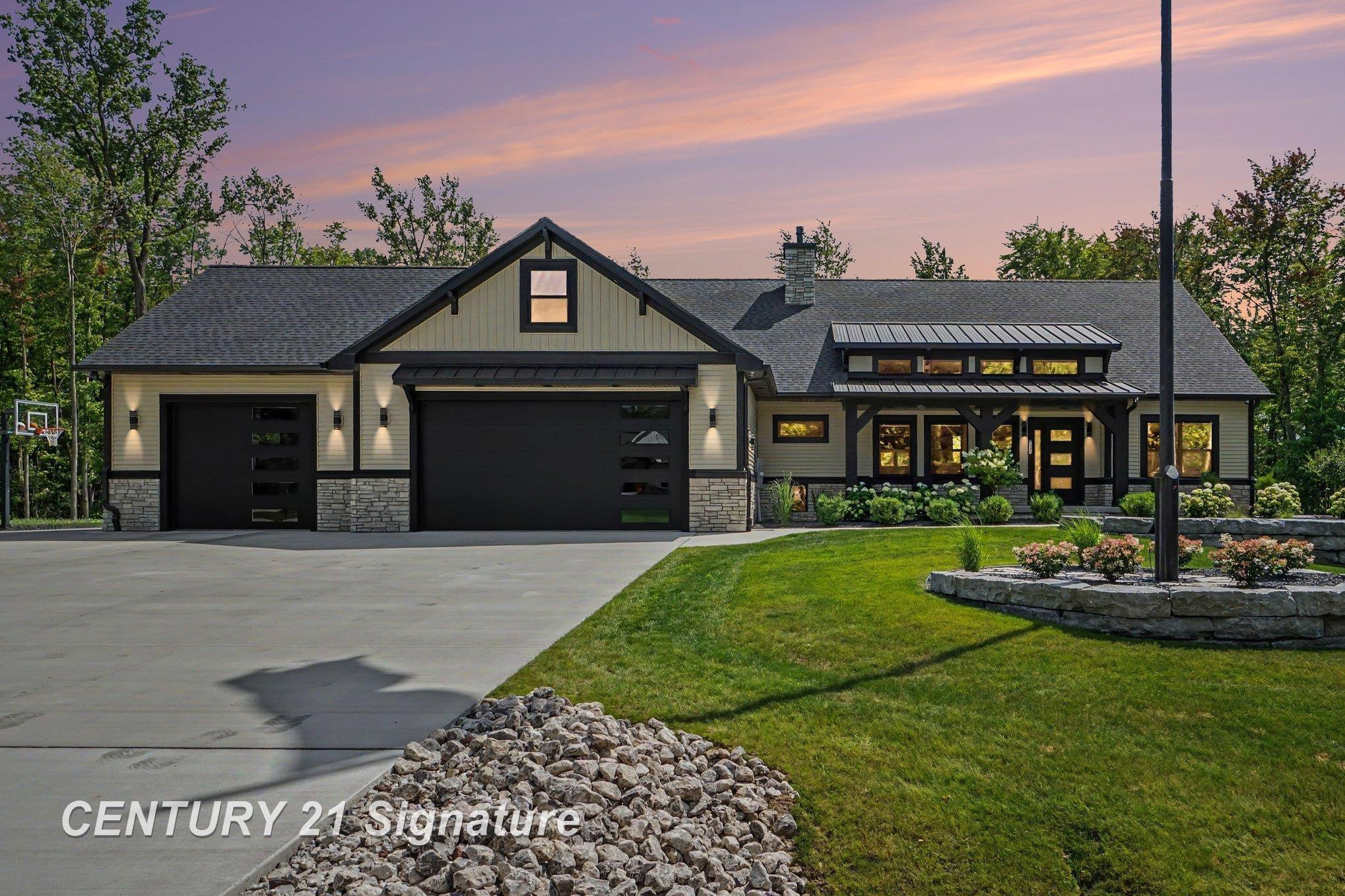 3568 E Douglas Drive, Midland, MI 48642