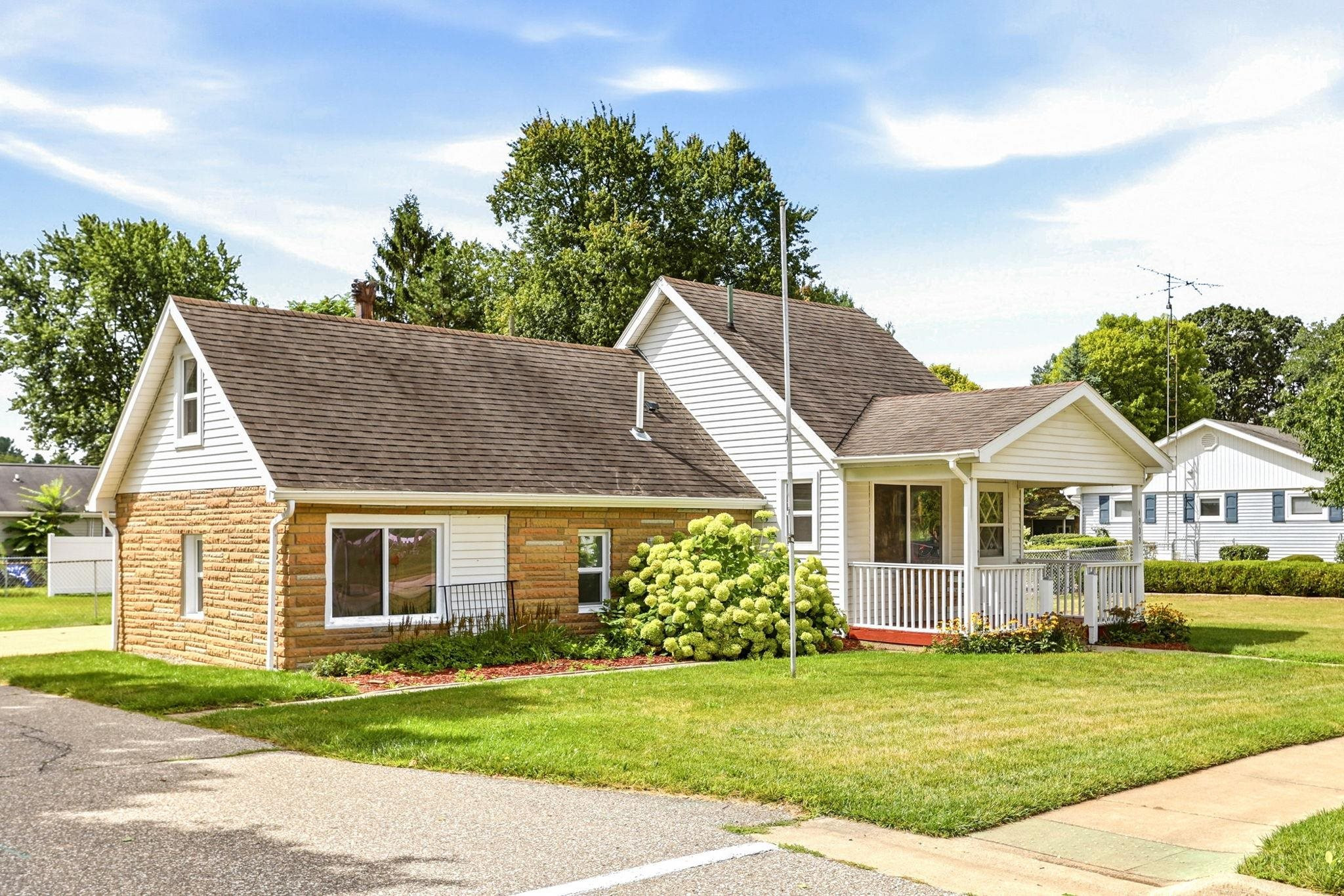 4903 Main Street, Millington, MI 48746