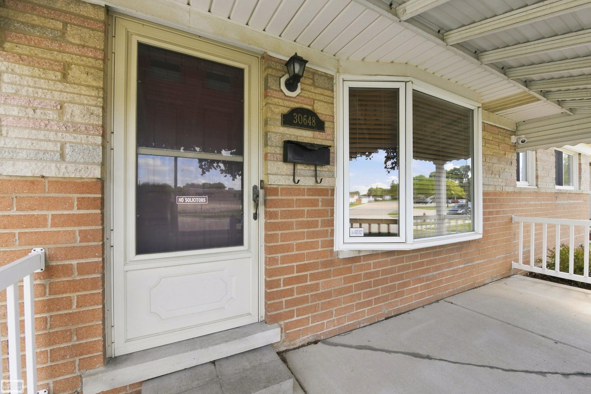Photo 3
