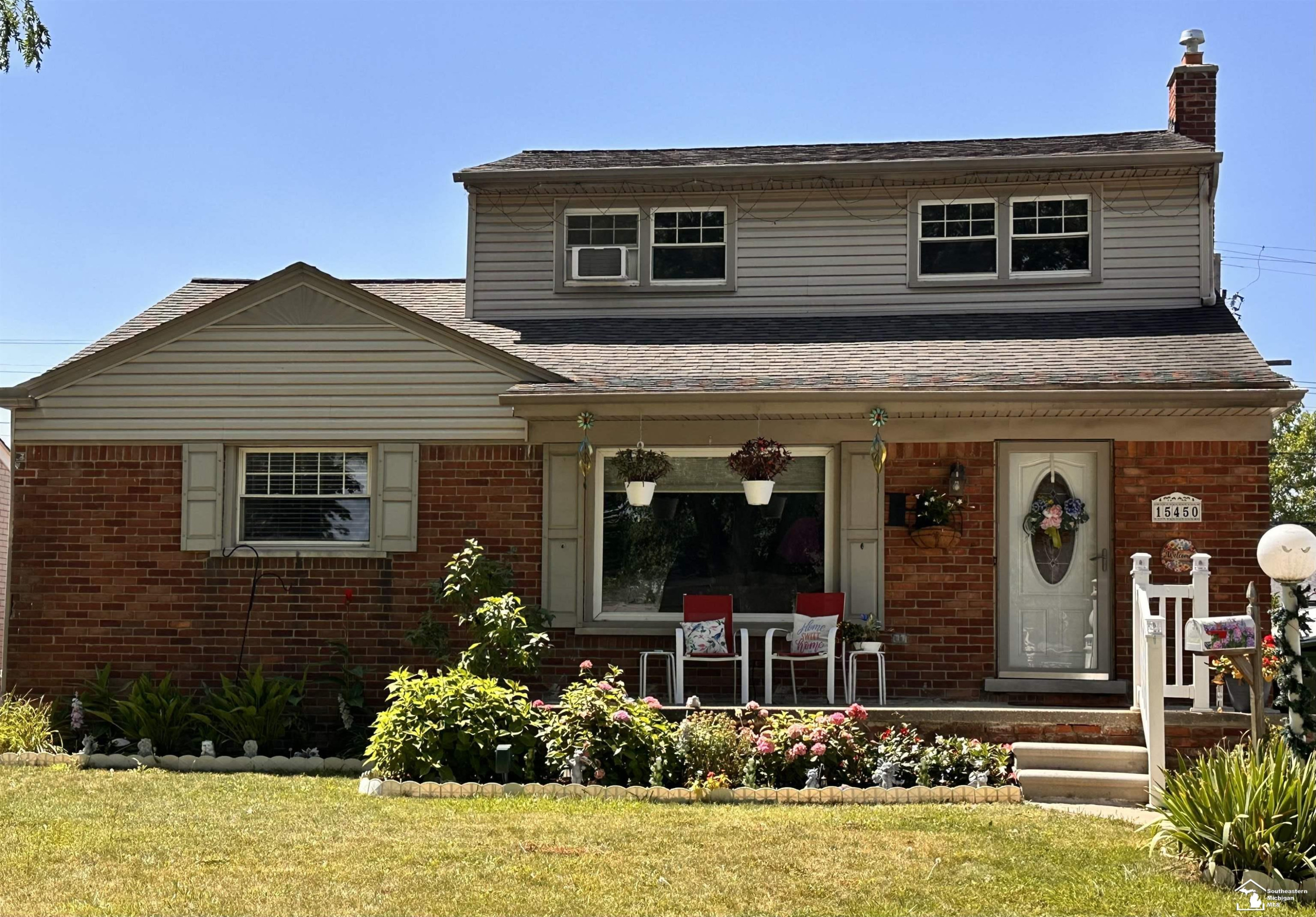 15450 Churchill Street, Southgate, MI 48195