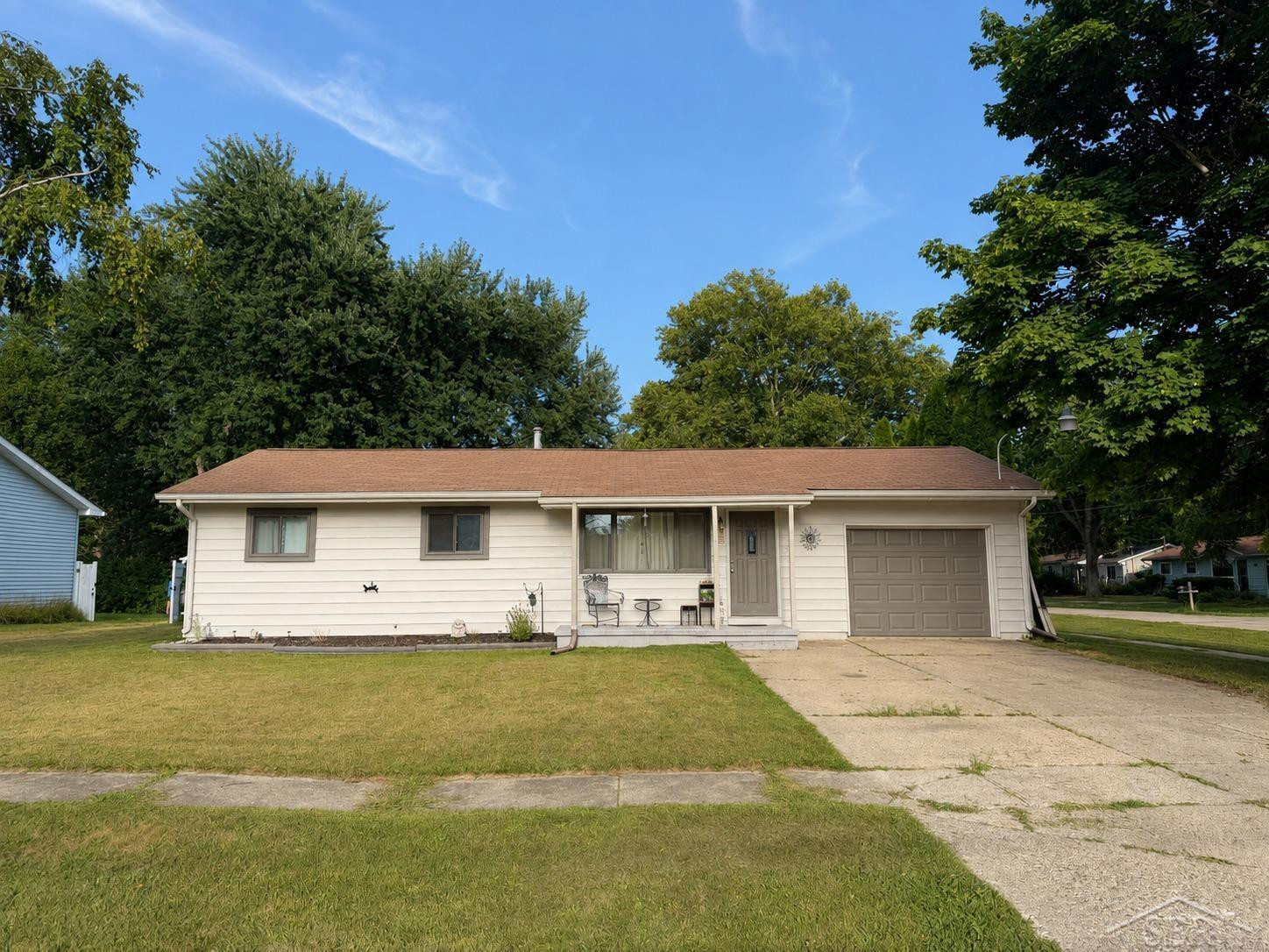 4798 Cherokee Road, Saginaw, MI 48604