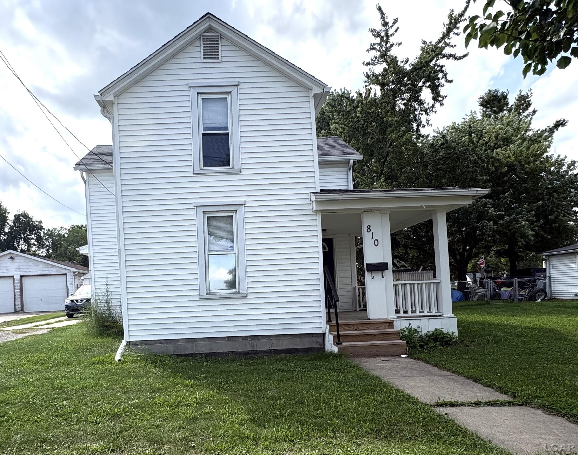 810 Division Street, Adrian, MI 49221