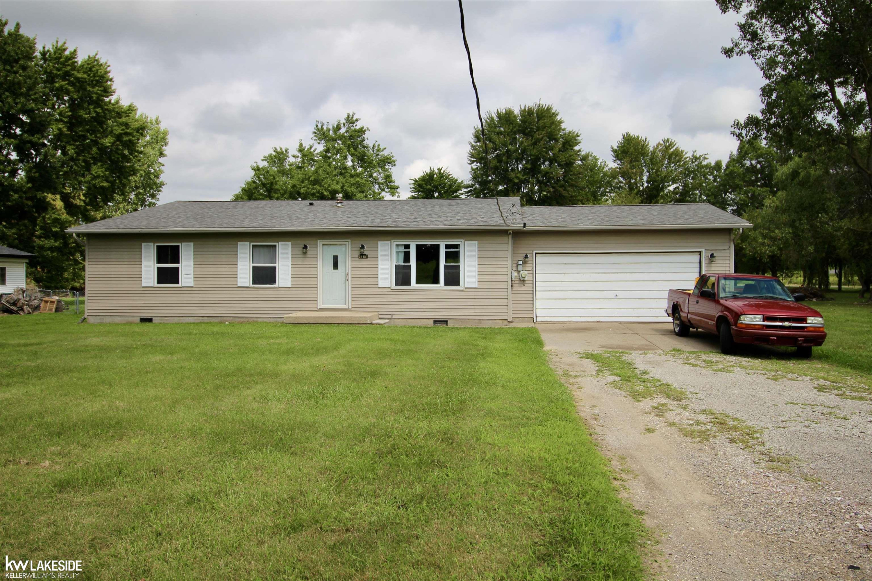 21181 24 Mile Road, Macomb, MI 48042
