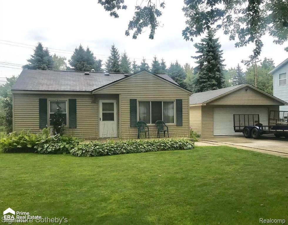 2816 Wisner Street, Waterford, MI 48329