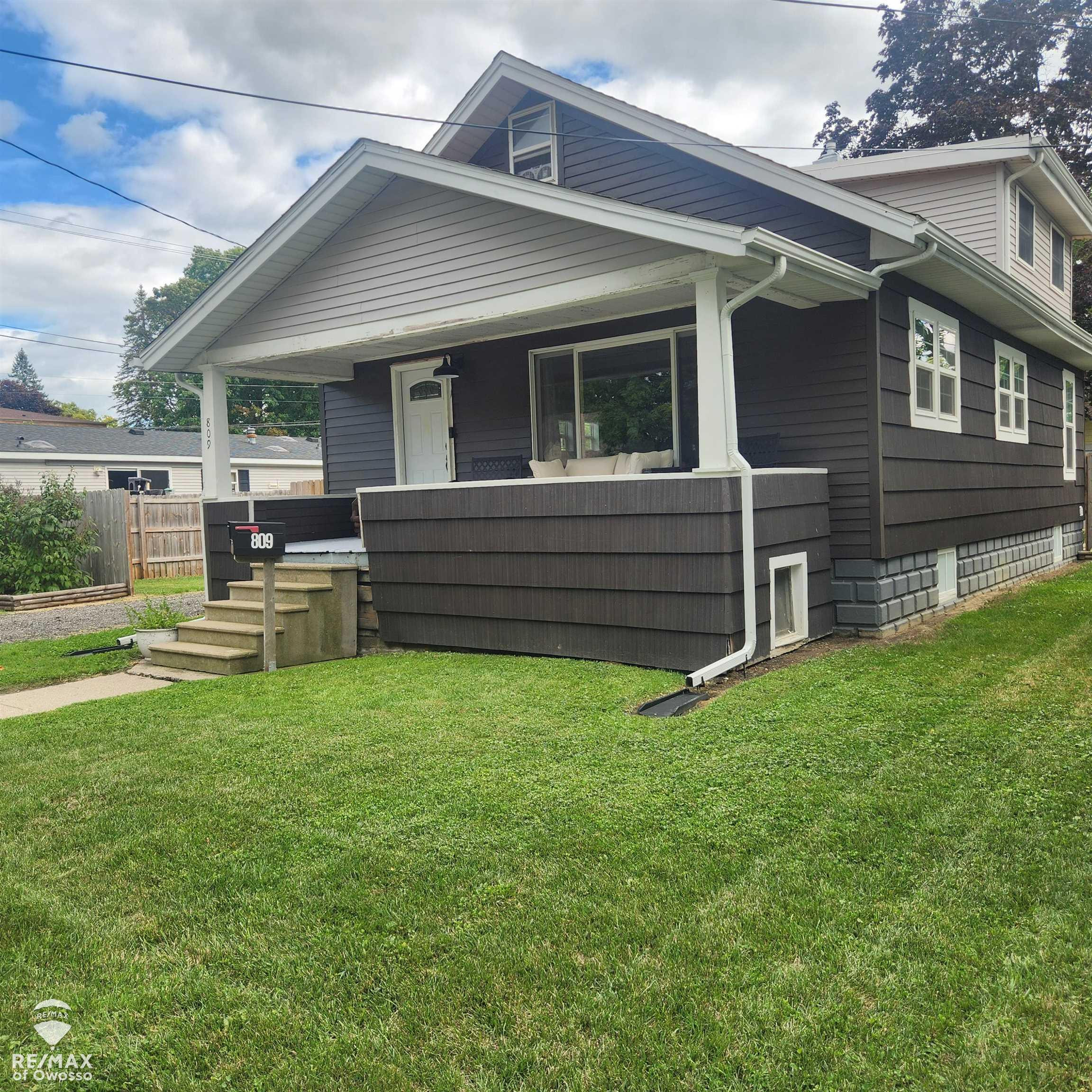 809 Ryan Street, Owosso, MI 48867