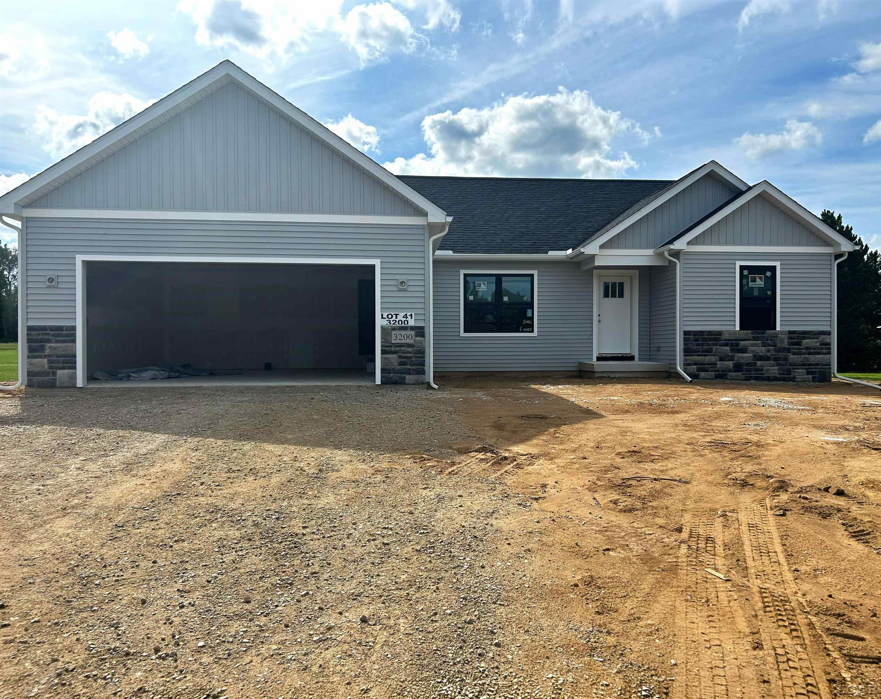 3200 Pender Court, Adrian, MI 49221