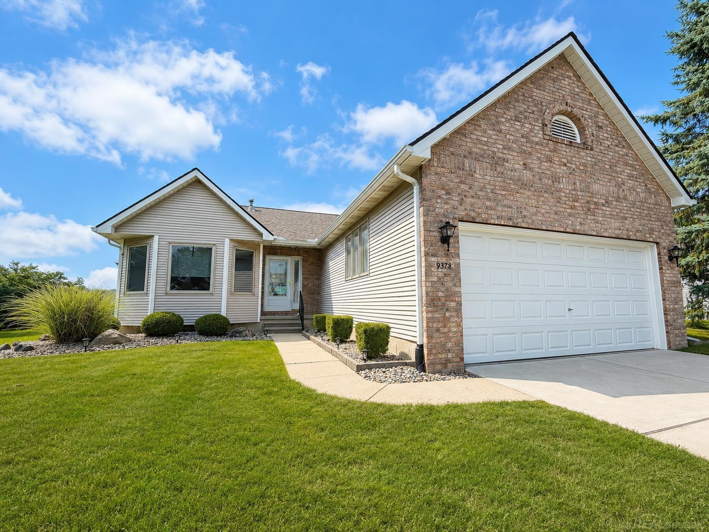 9378 Rayna Drive, Davison, MI 48423