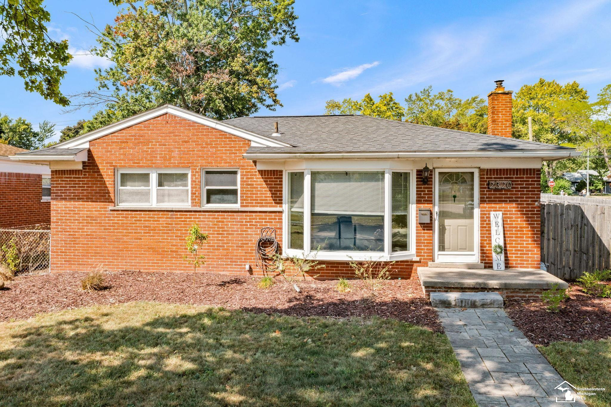 2320 Sherwood Street, Trenton, MI 48183