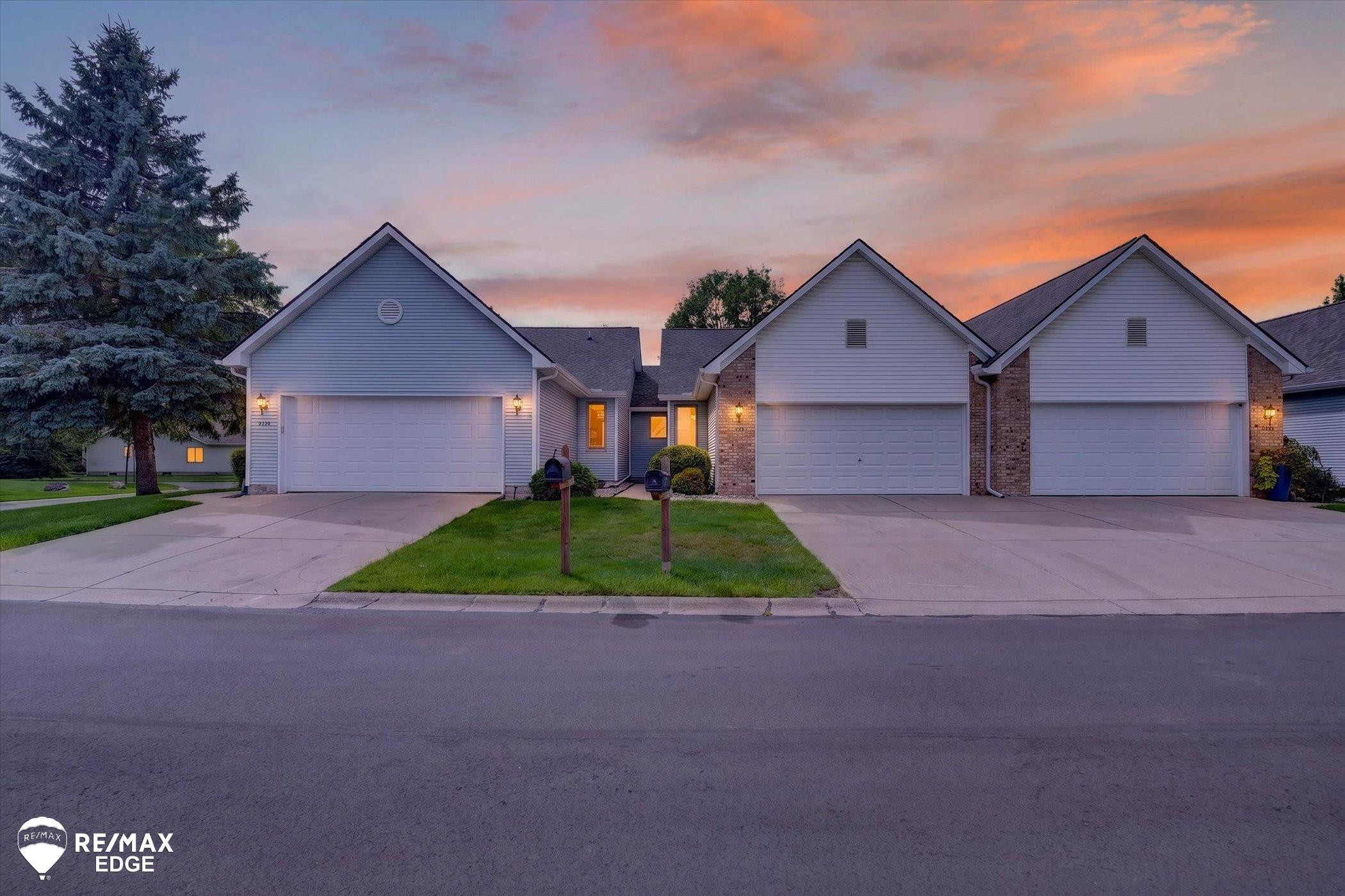 1074 Julie Drive, Davison, MI 48423