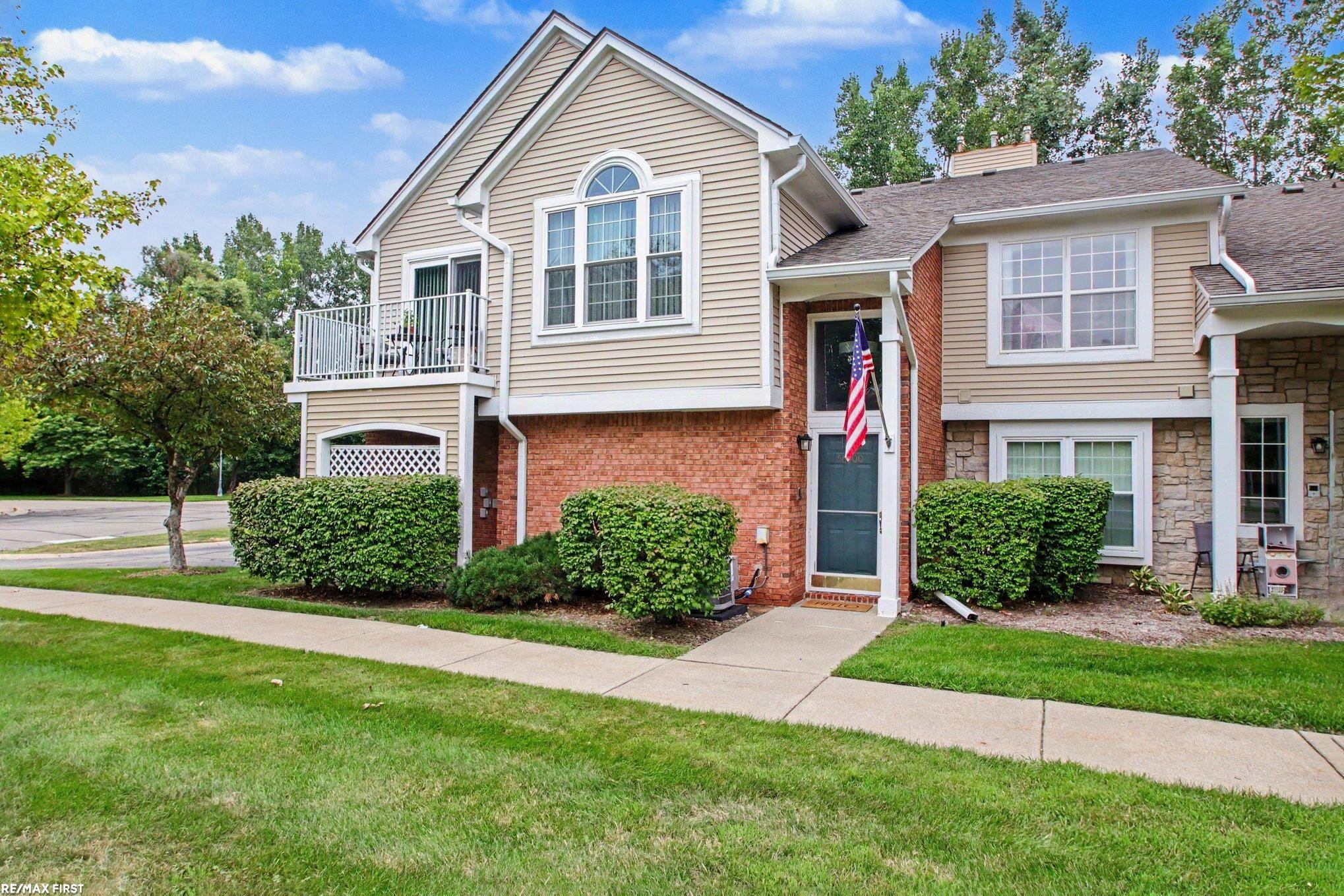 56300 Troon N, Shelby Twp, MI 48316