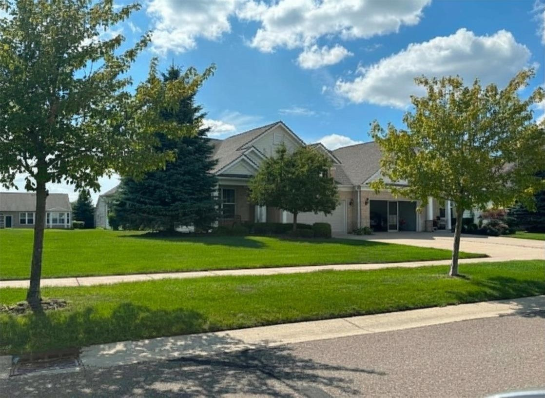 6547 Prairie Dunes Drive, Grand Blanc, MI 48439