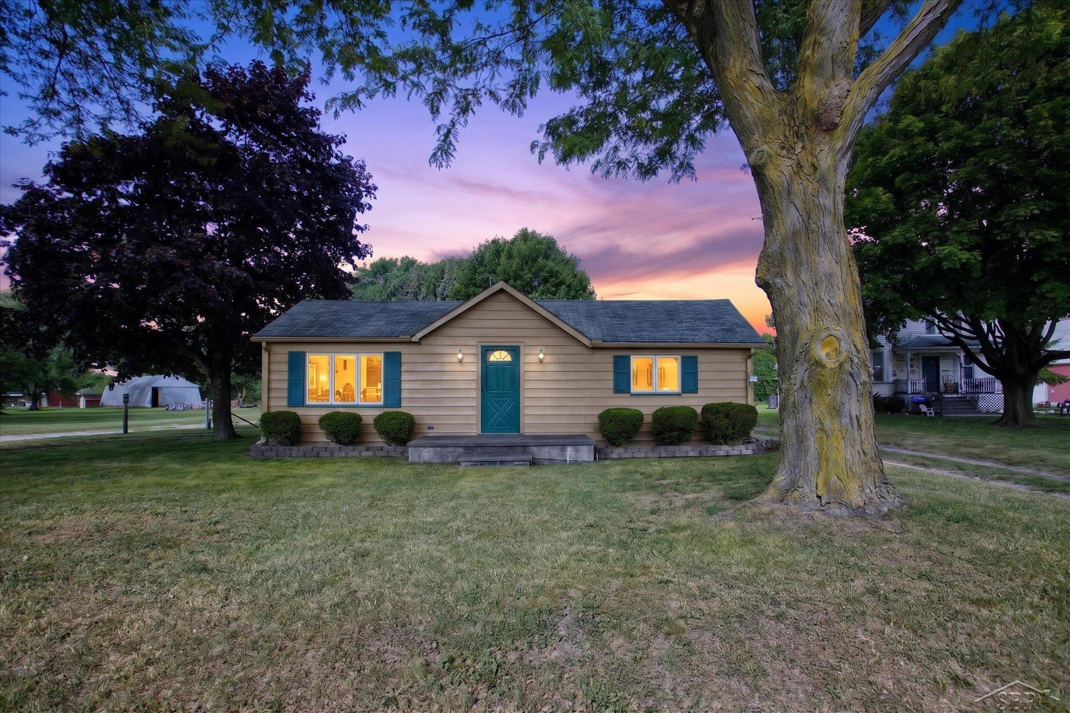 727 N Beck Street, Sebewaing, MI 48759