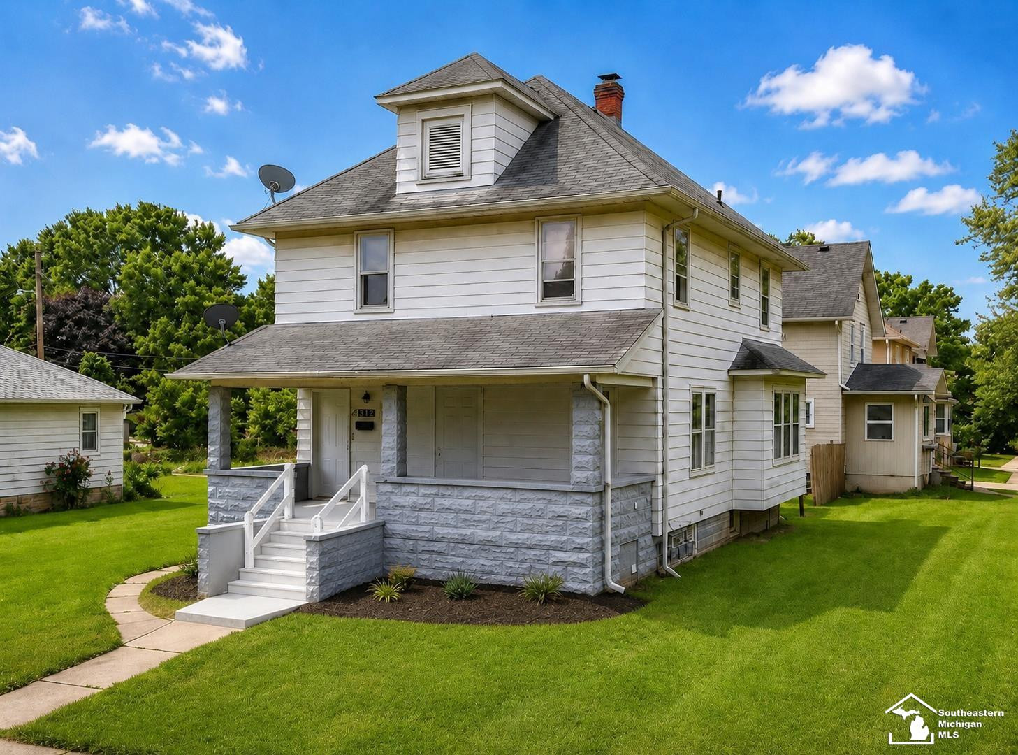 231 W 7th Street, Monroe, MI 48161