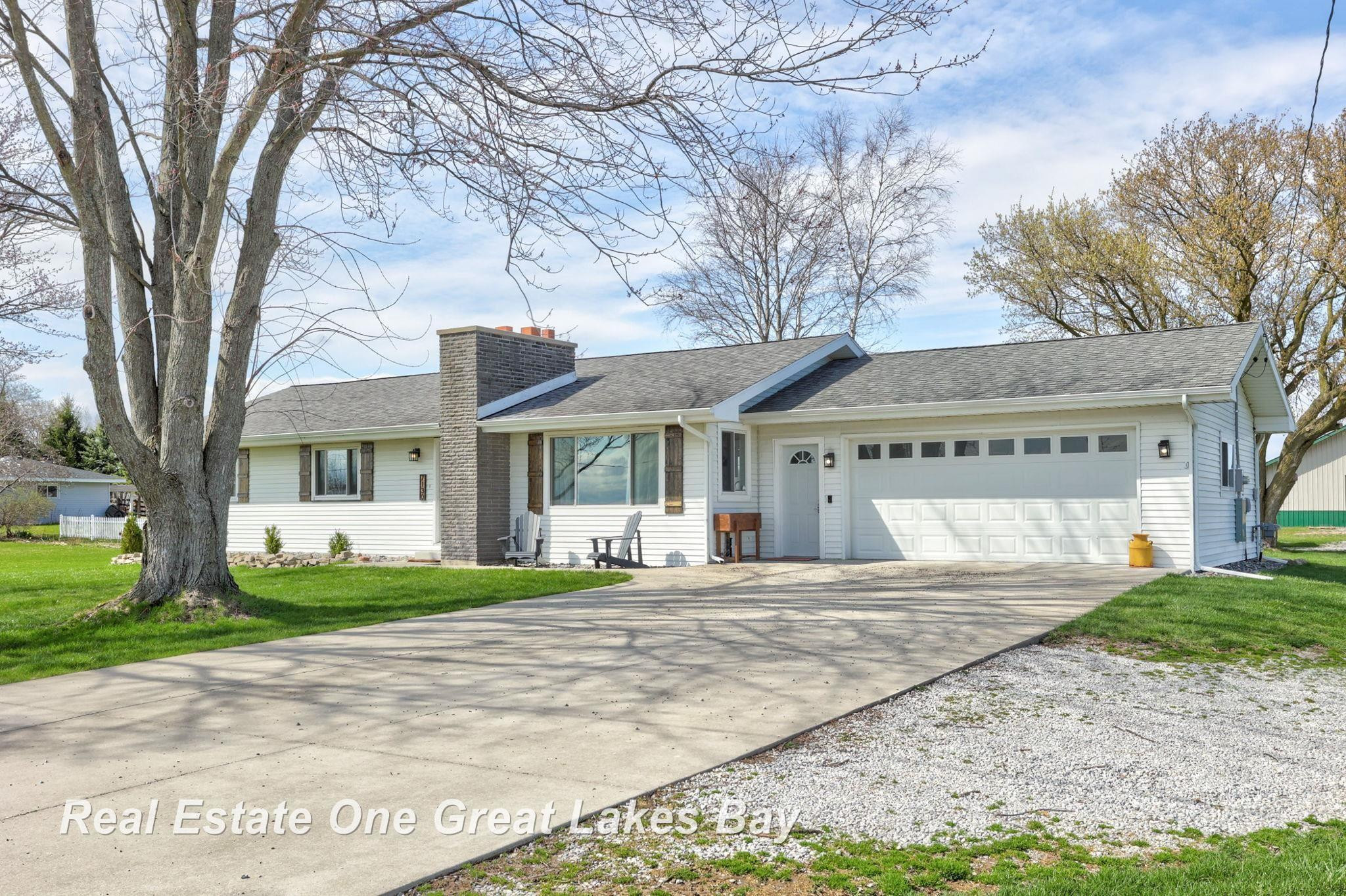 7130 Pierce Road, Freeland, MI 48623