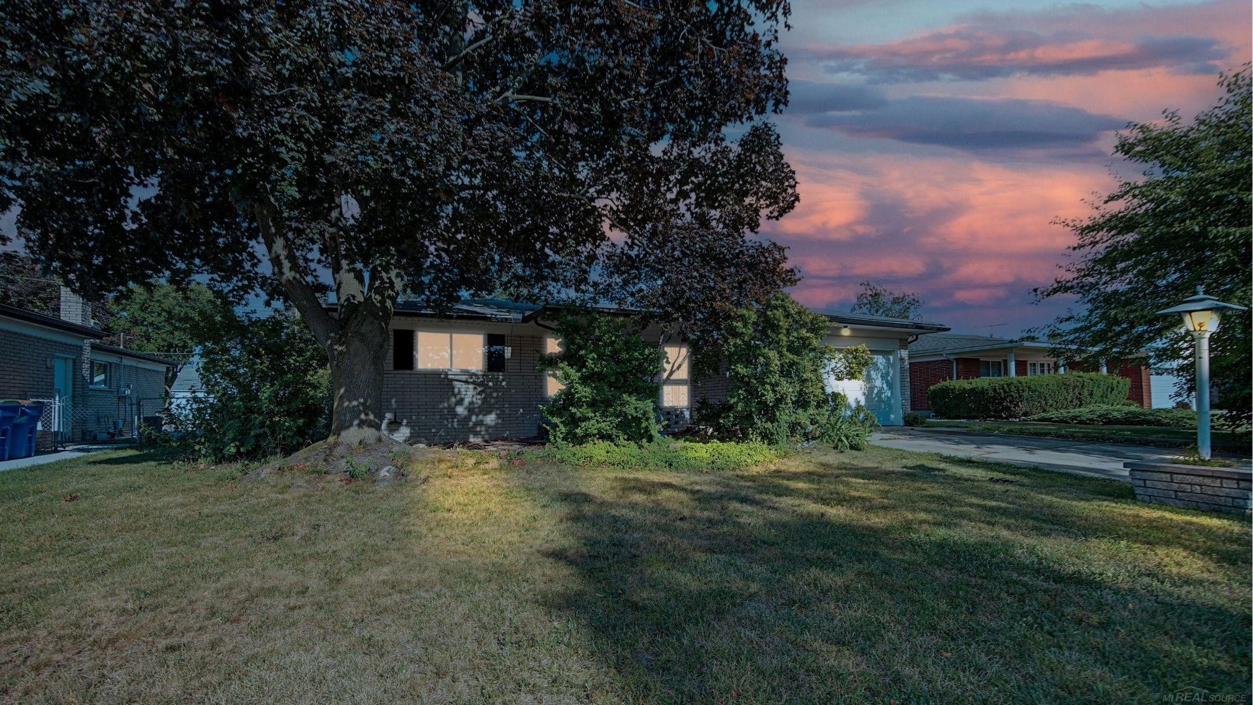 30316 AUSTIN Drive, Warren, MI 48092