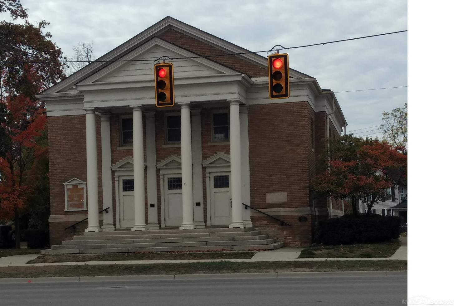 71 S Washington Boulevard, Oxford, MI 48371