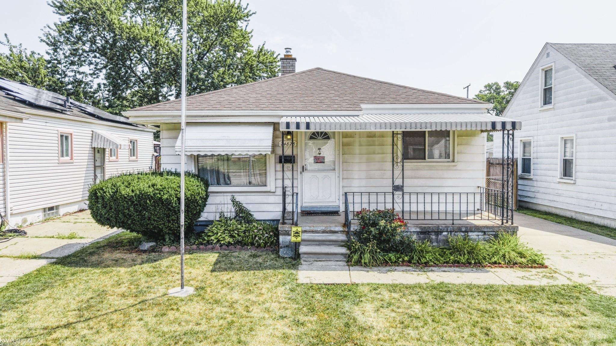 24828 Laetham Avenue, Eastpointe, MI 48021
