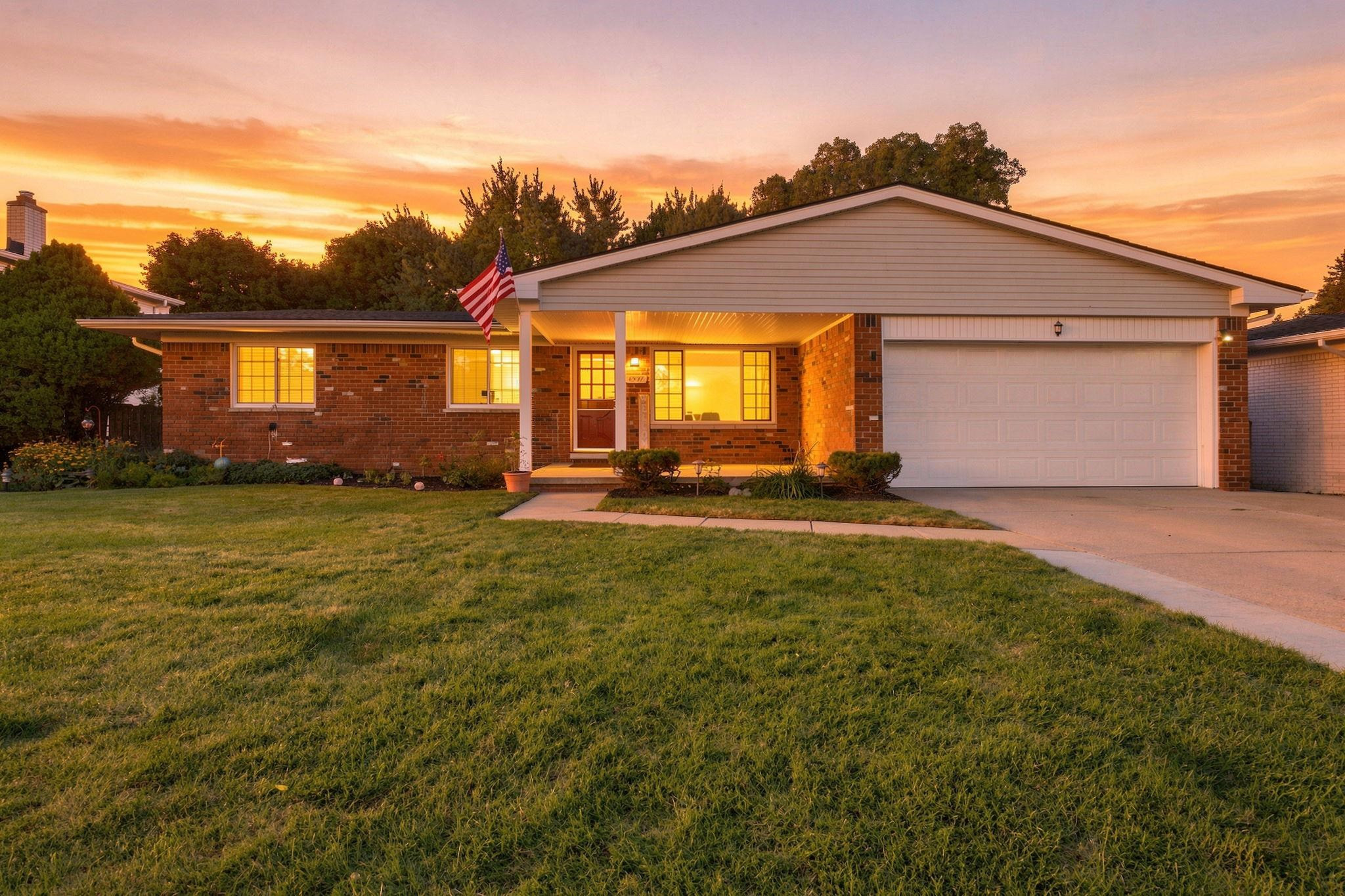 Property photo for 4957 Hubbard Drive, Troy, MI 48085