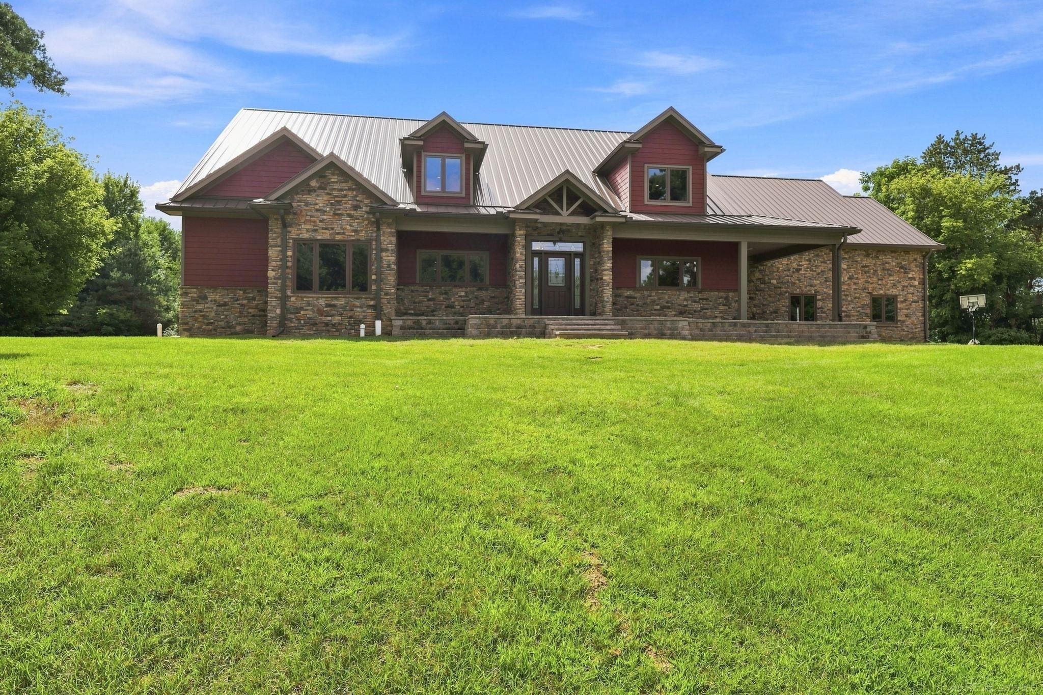 Property photo for 20600 29 Mile Rd Road, MI