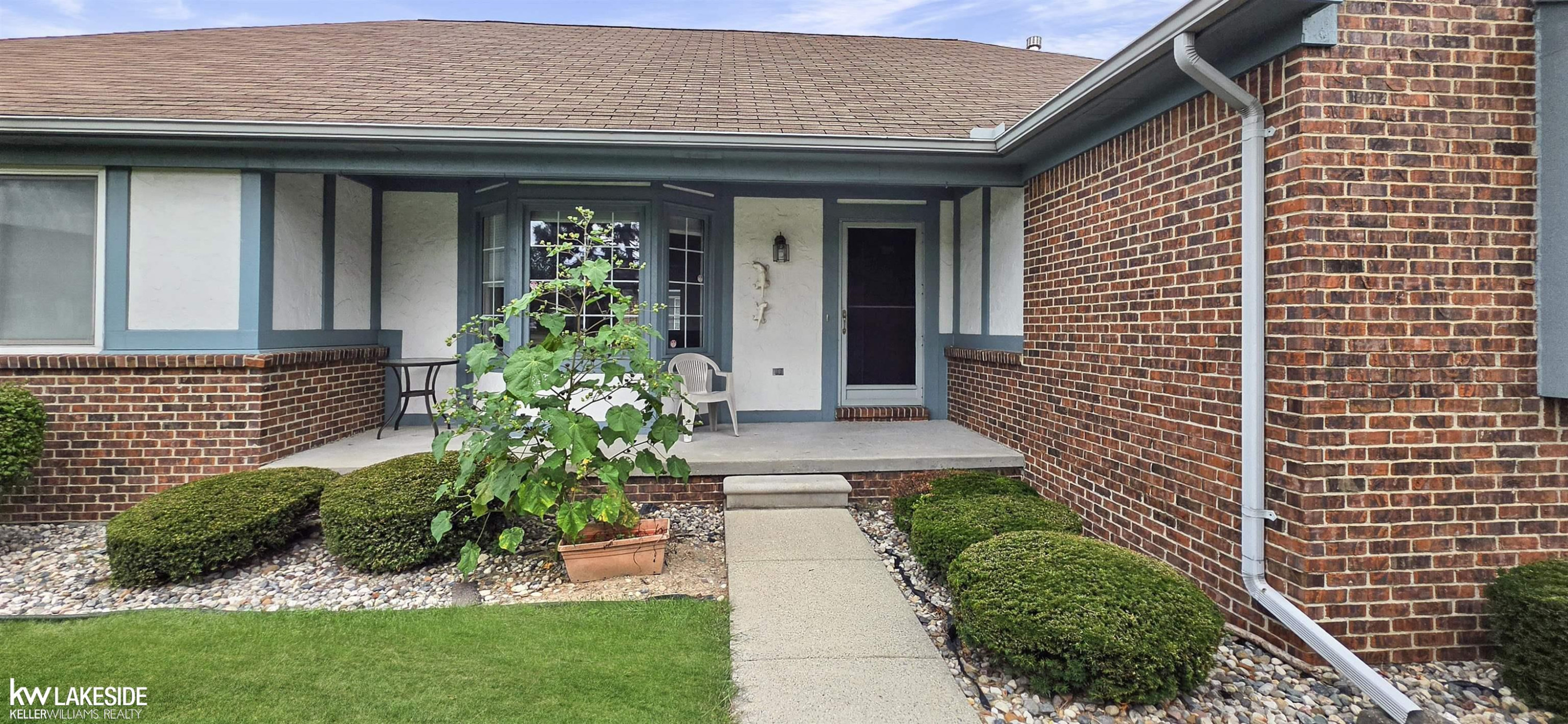 45431 Nottingham Drive, Macomb, MI 48044