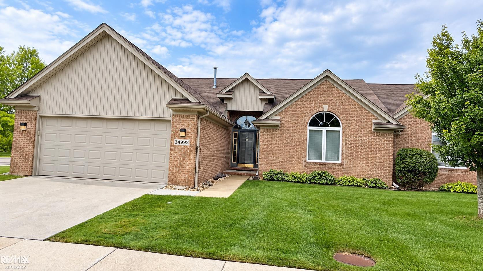34992 Mourning Dove Lane, Richmond, MI 48062
