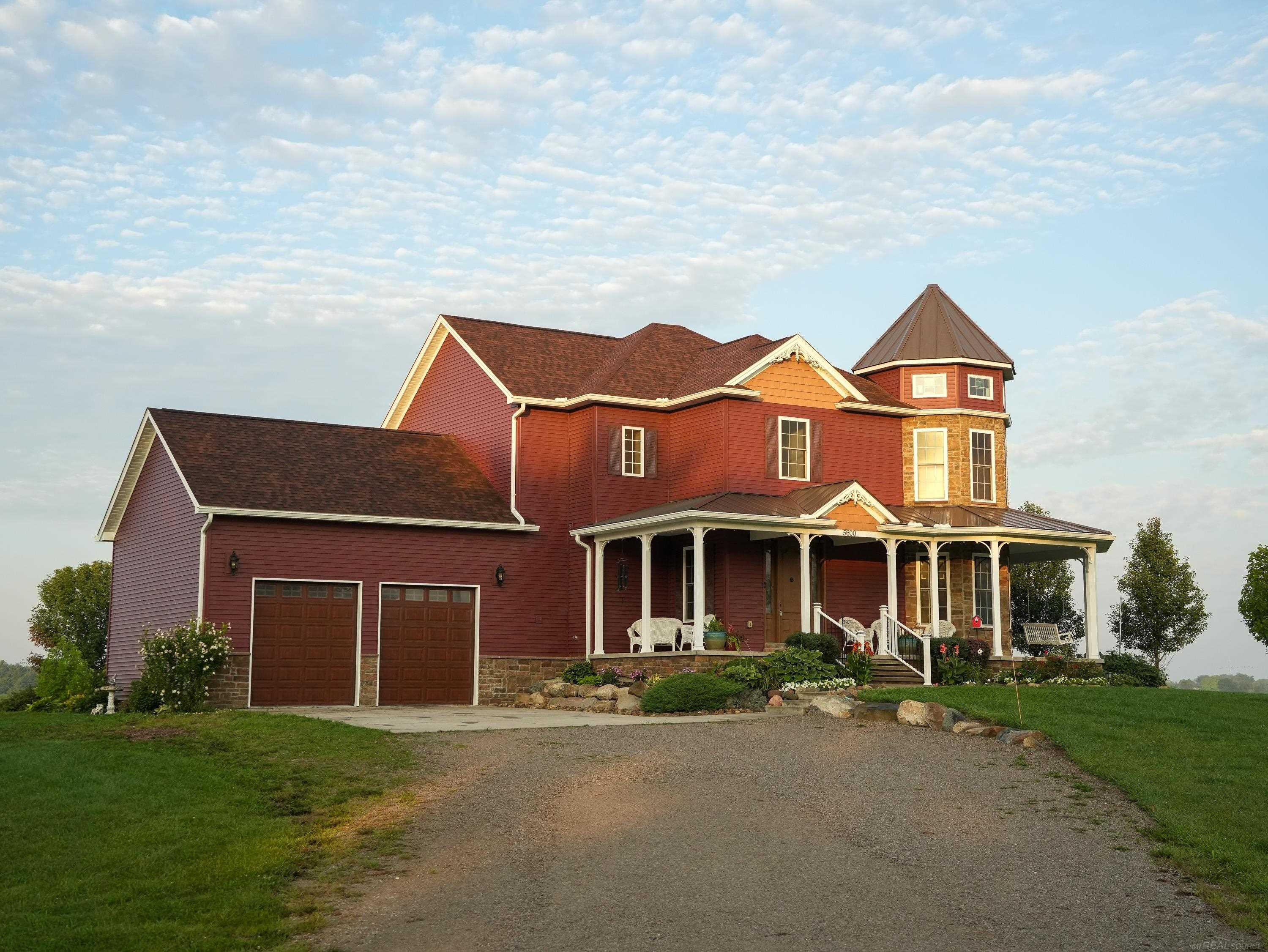 5600 Fairway Lane